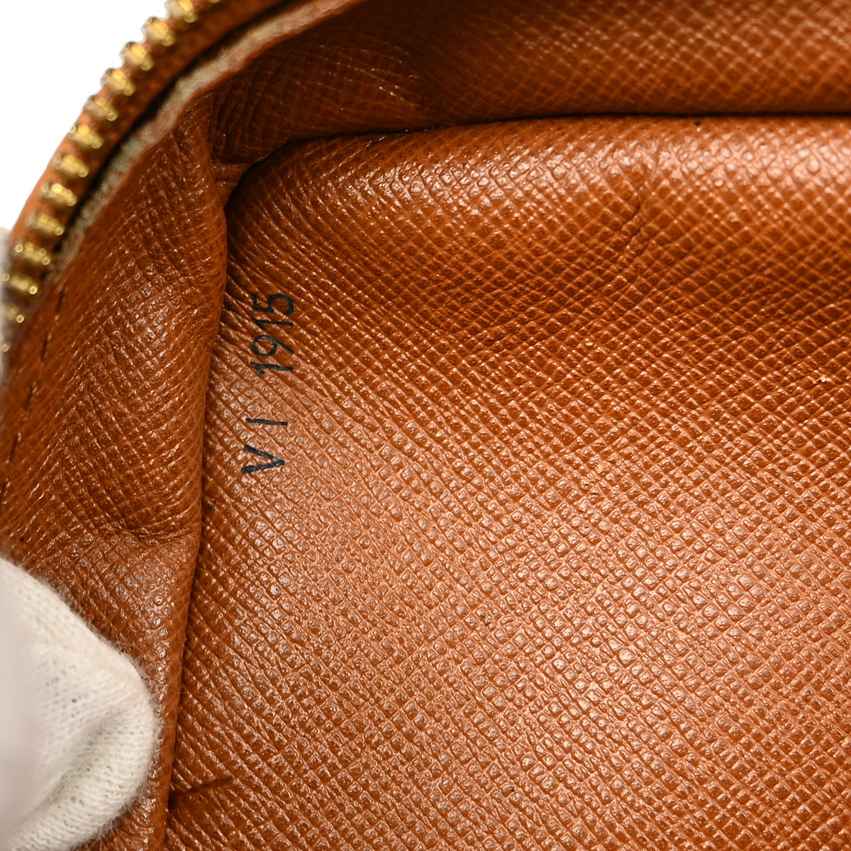 Louis Vuitton Voyage Epi