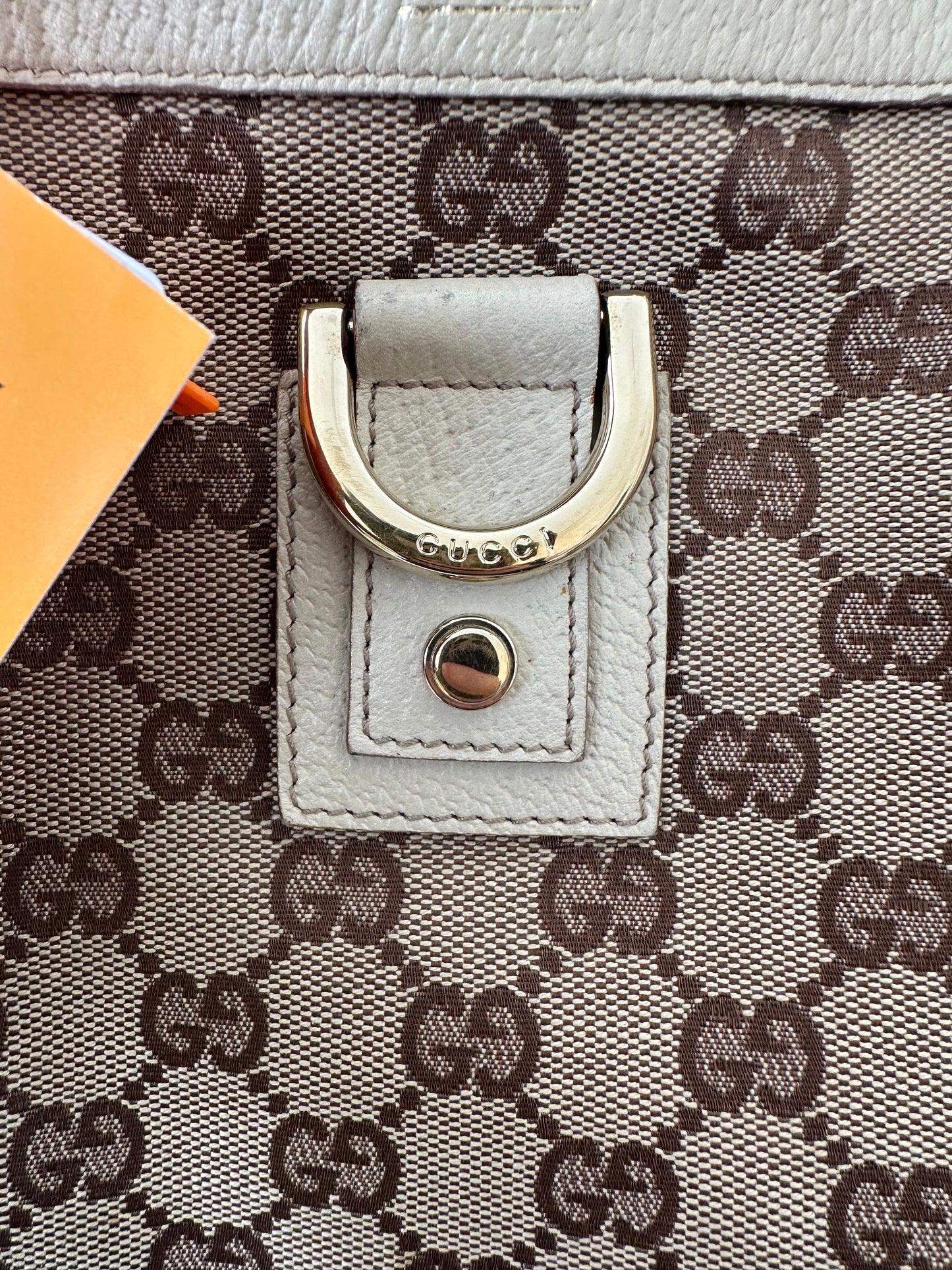Gucci Abbey GG