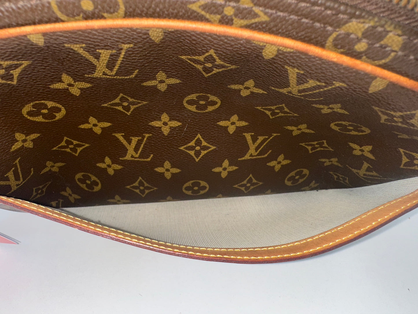 Louis Vuitton Reporter PM