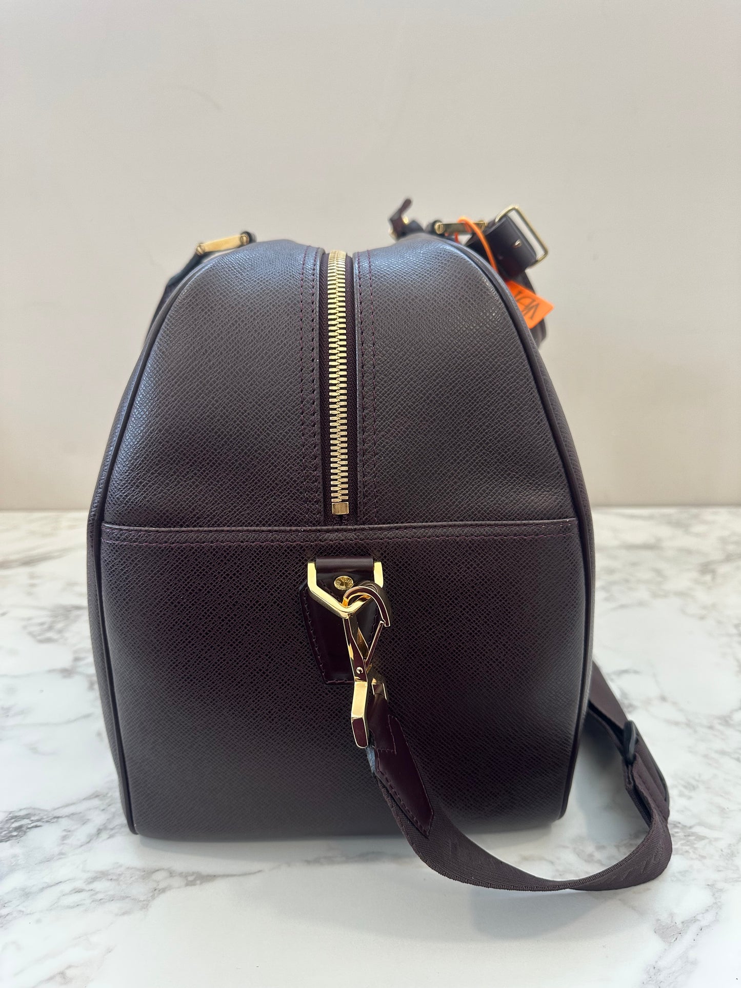 Louis Vuitton Taiga Kendall GM