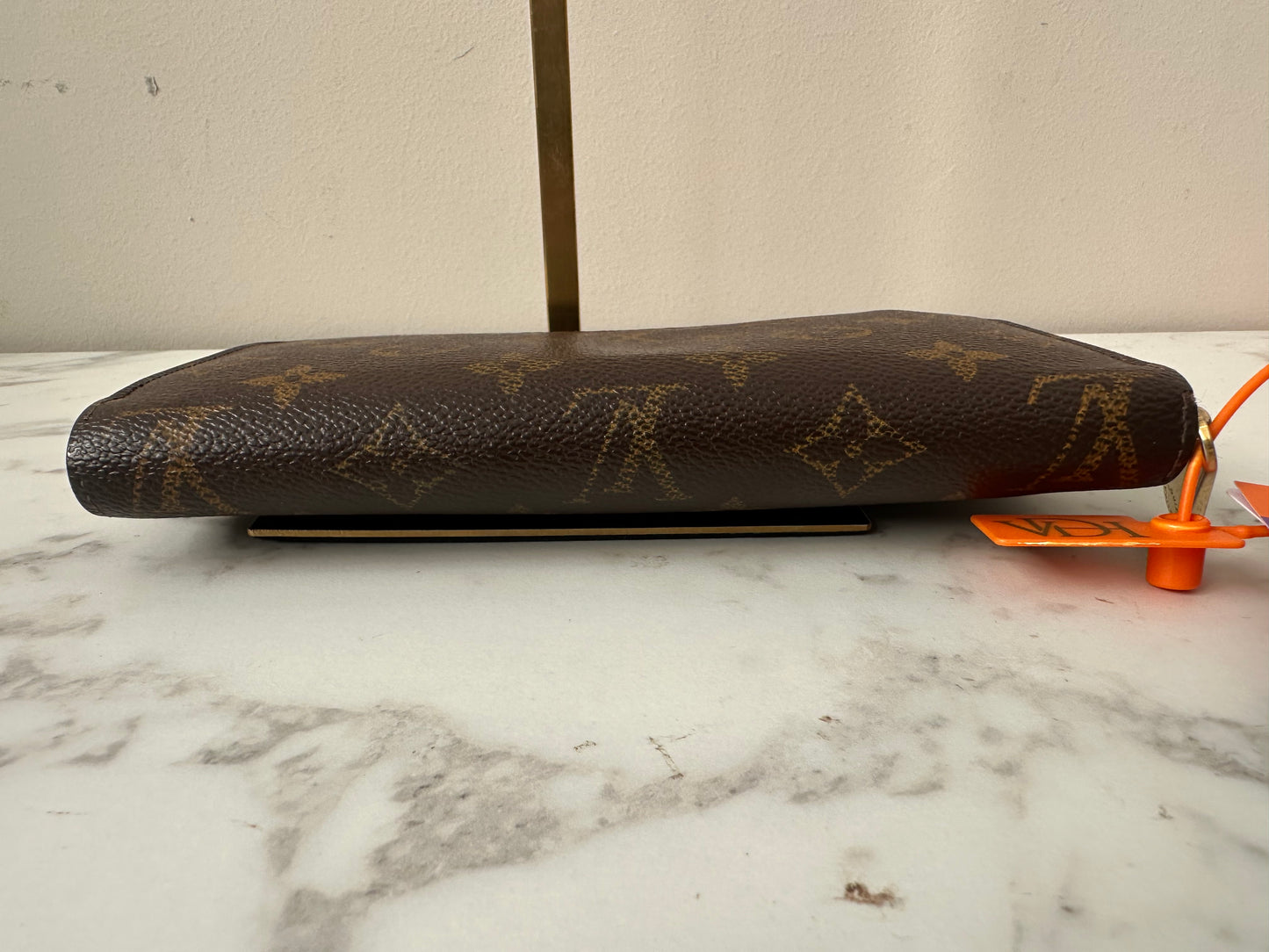 Louis Vuitton Zippy Wallet