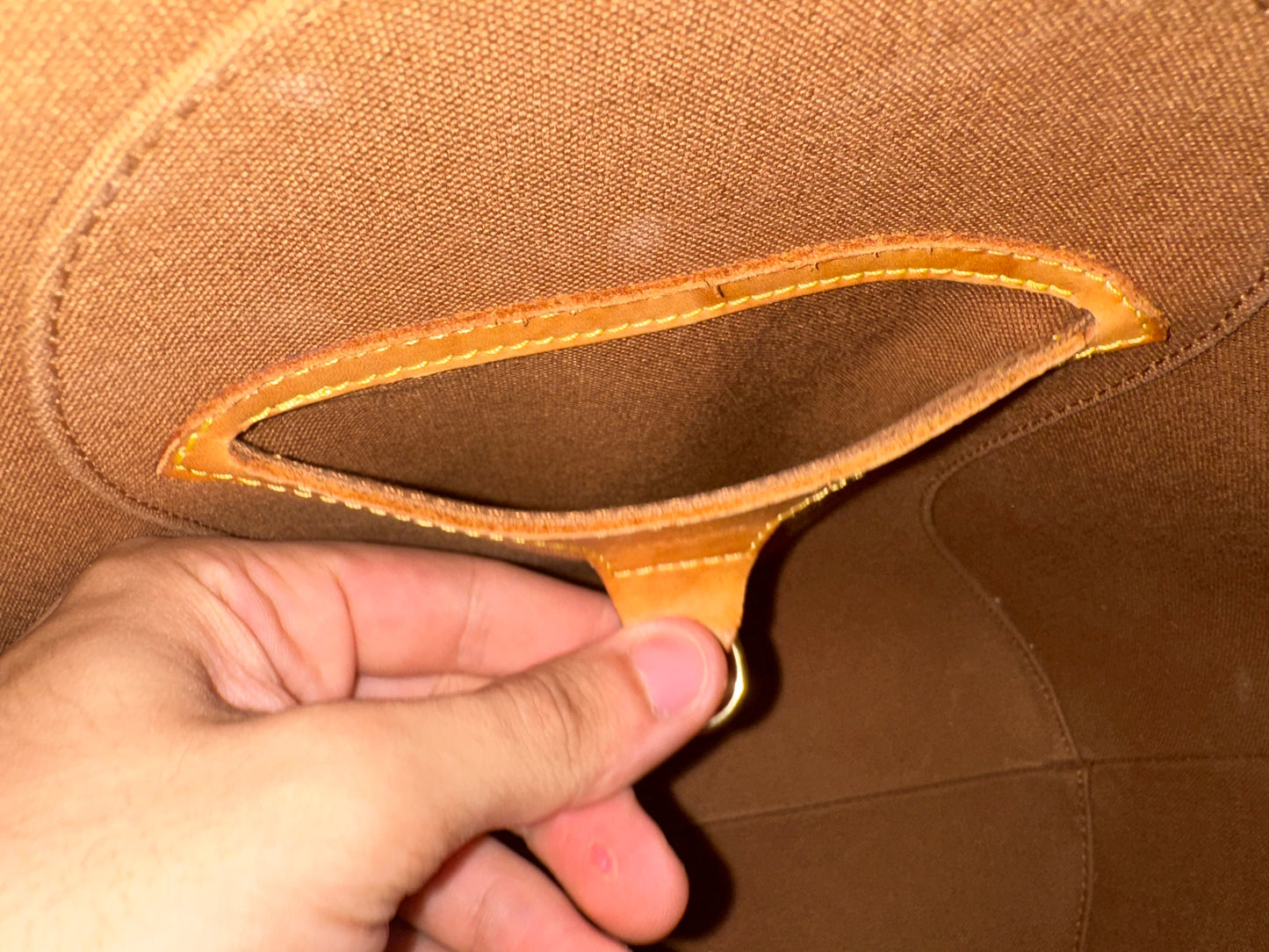 Louis Vuitton Ellipse MM