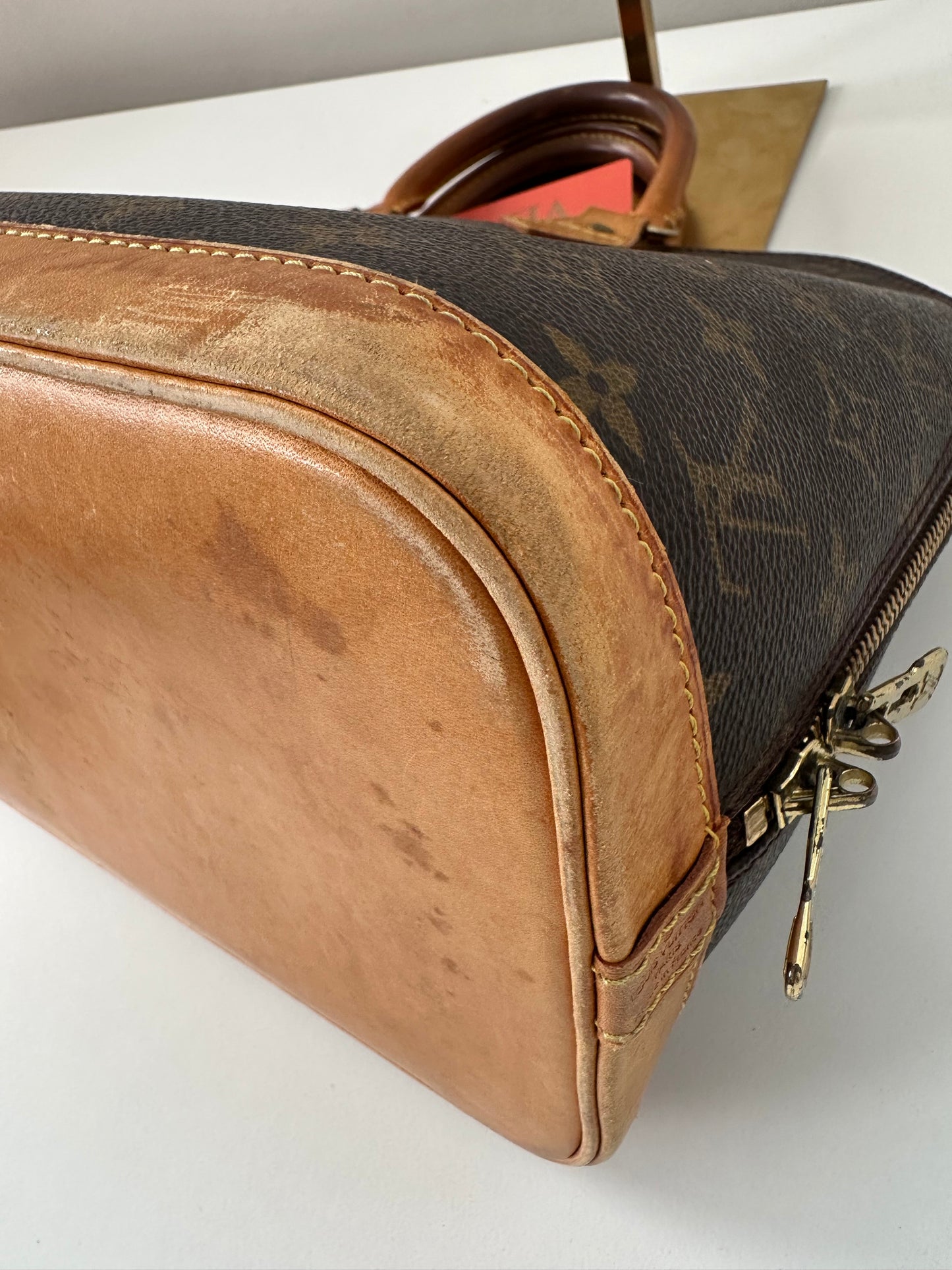 Louis Vuitton Alma