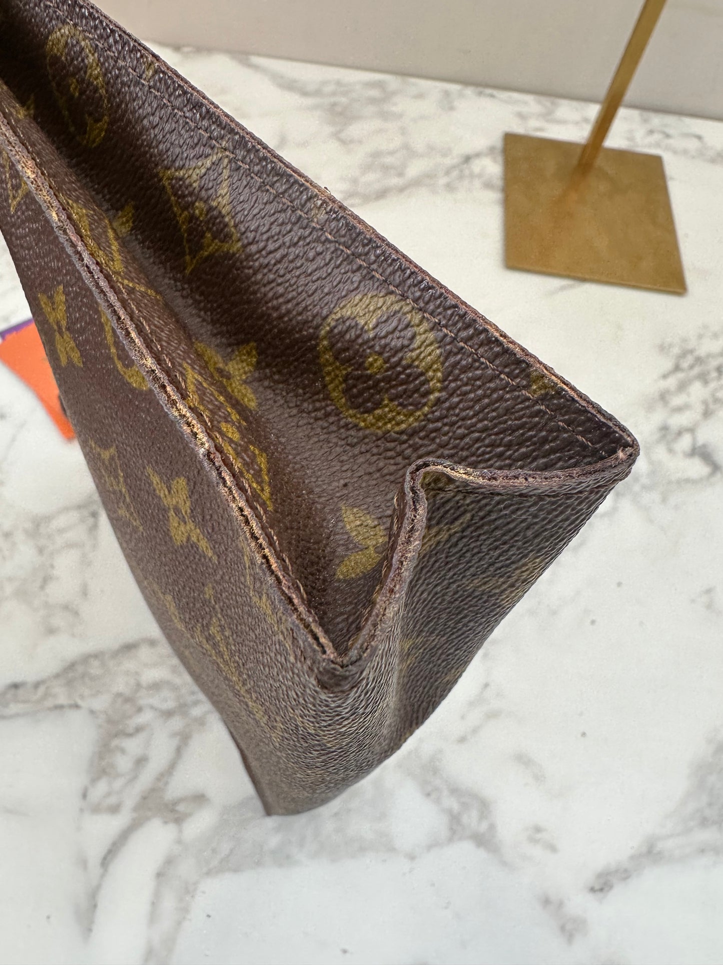 Louis Vuitton Toilette 26
