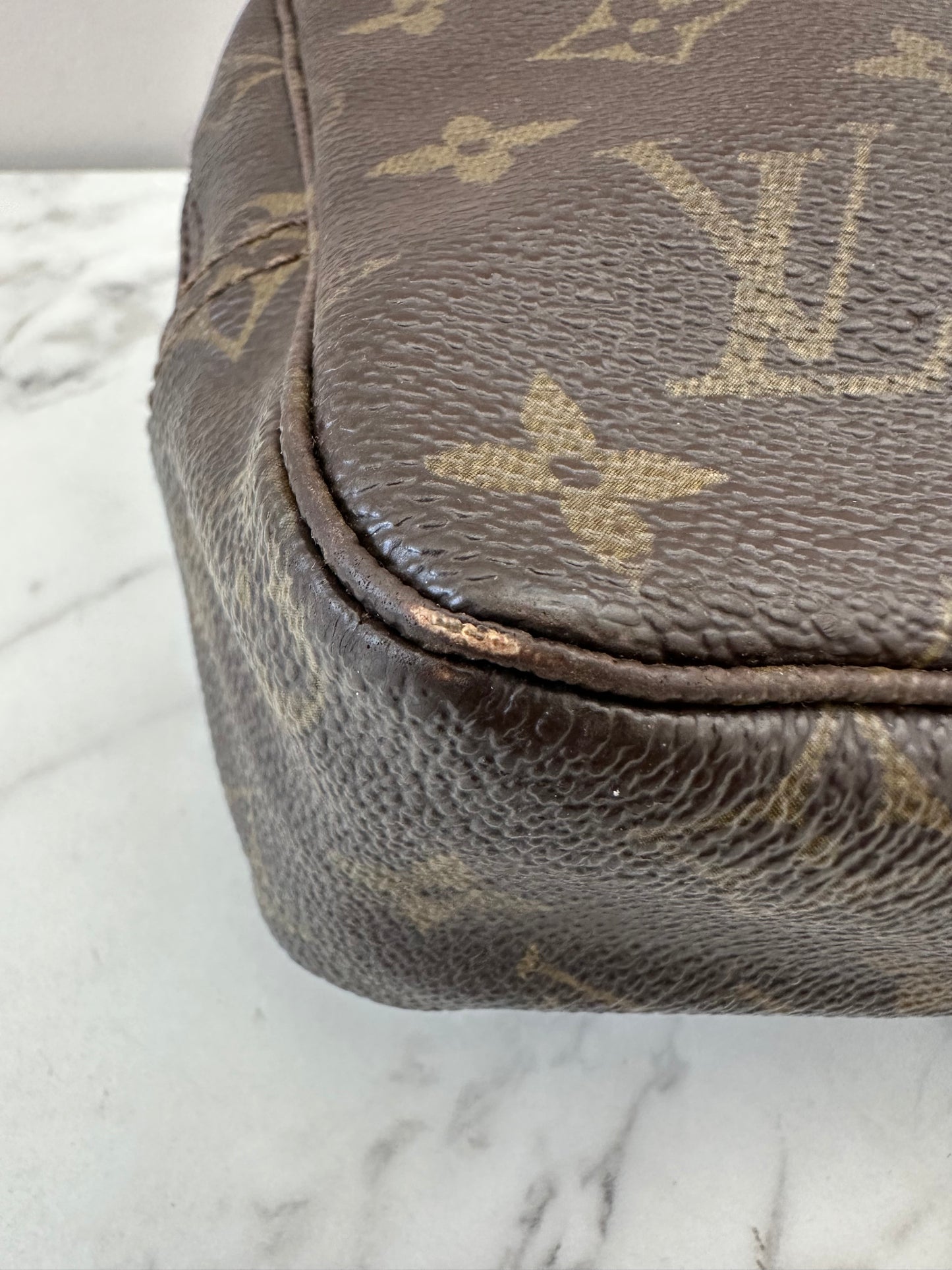Louis Vuitton Toilette 23