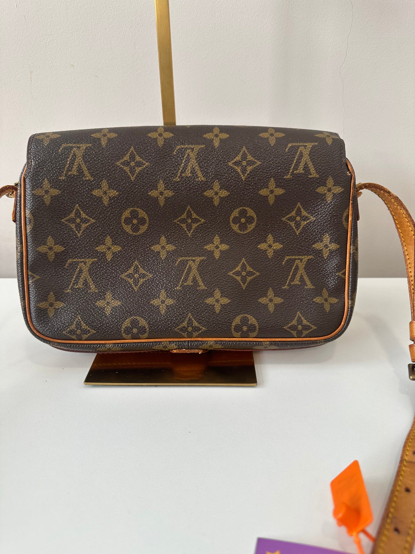 Louis Vuitton Saint German 24