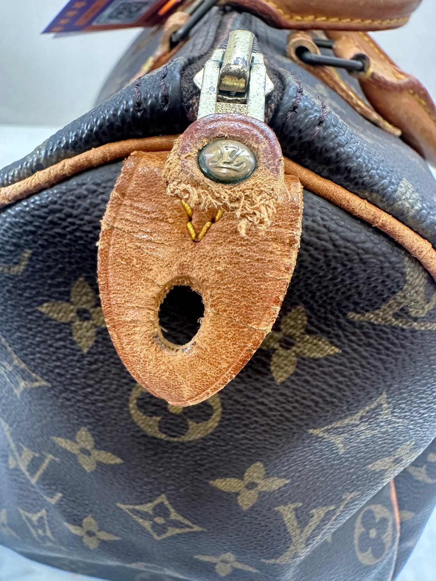 Louis Vuitton Speedy 35