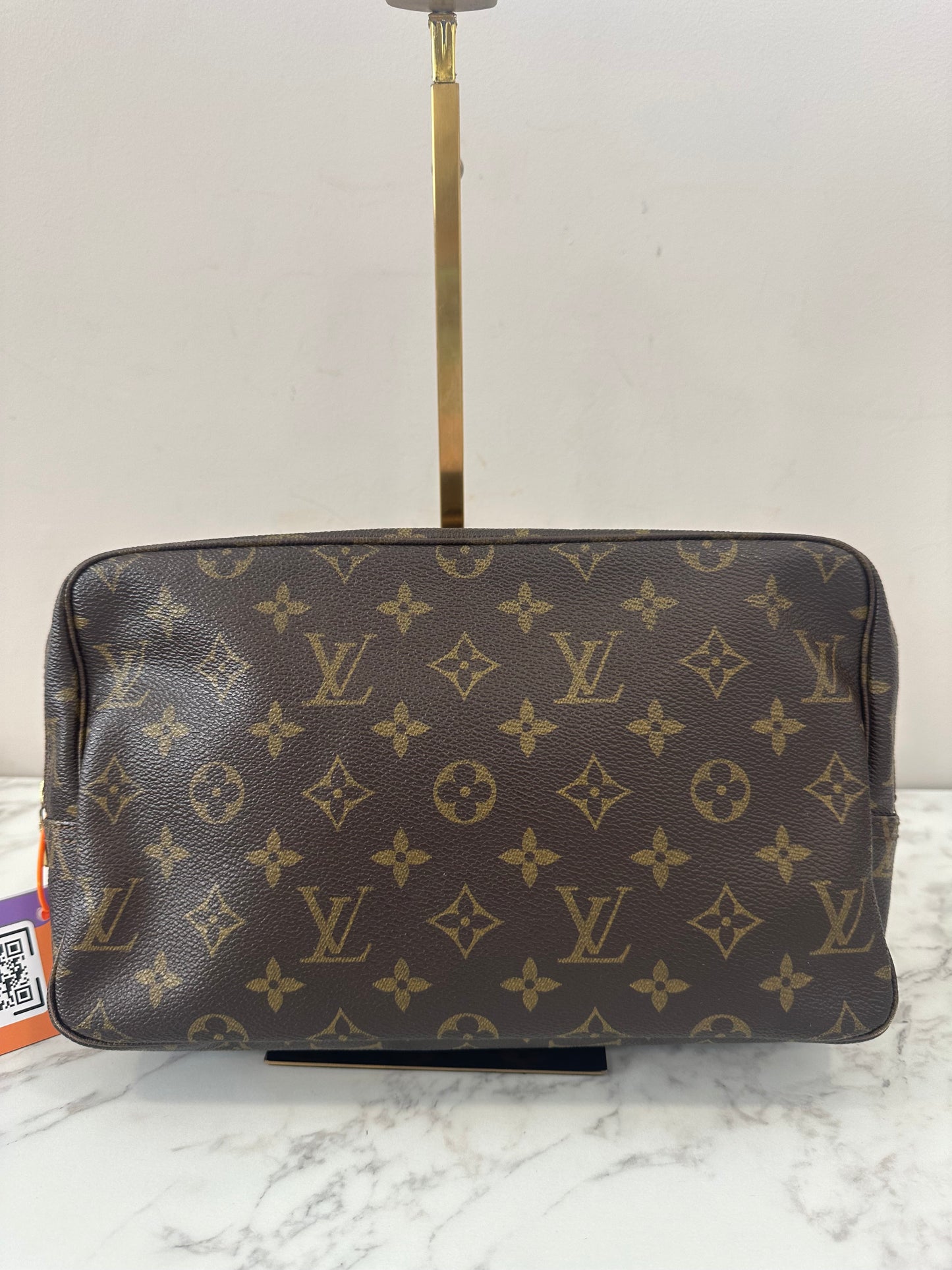 Louis Vuitton Trousse Toilette 28