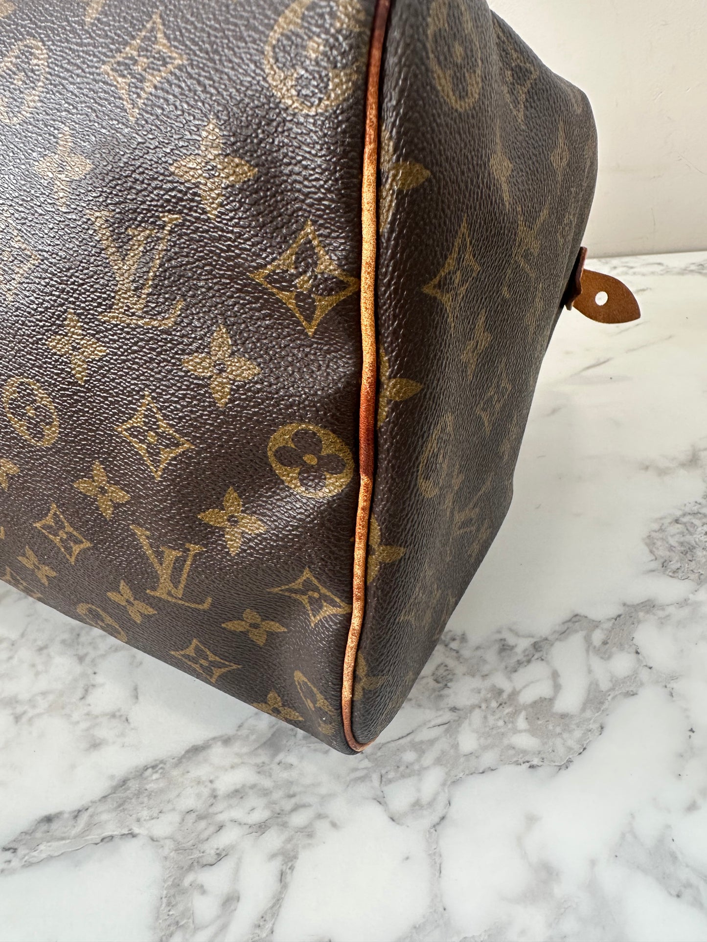 Louis Vuitton Speedy 40