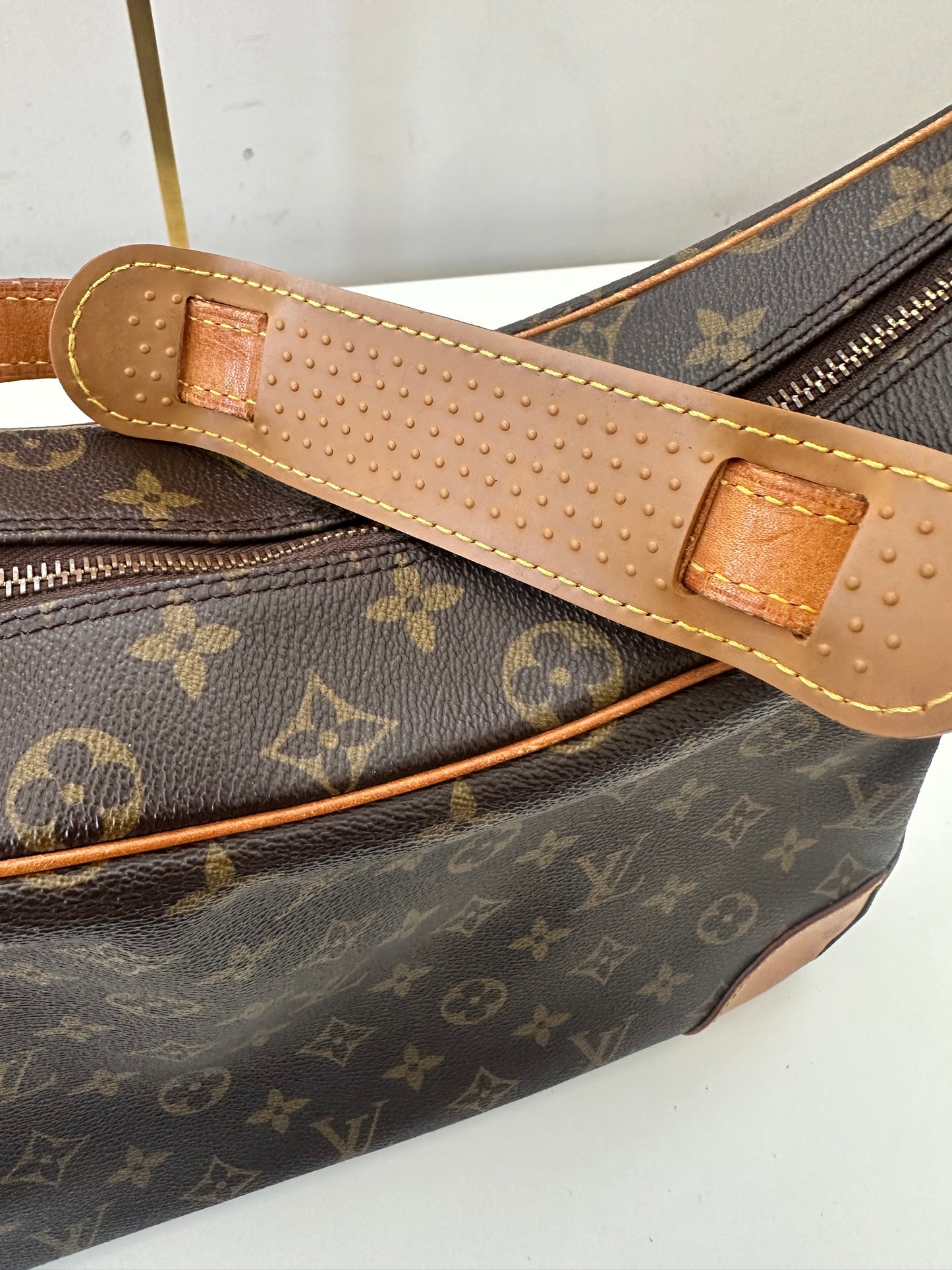 Louis Vuitton Boulogne 35