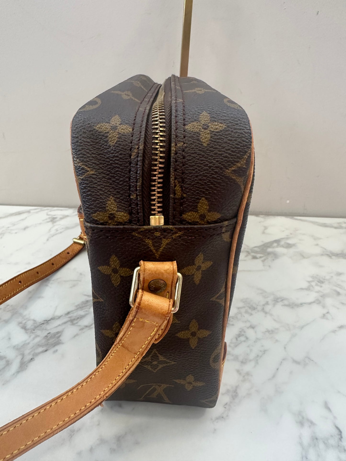 Louis Vuitton Trocadero 30