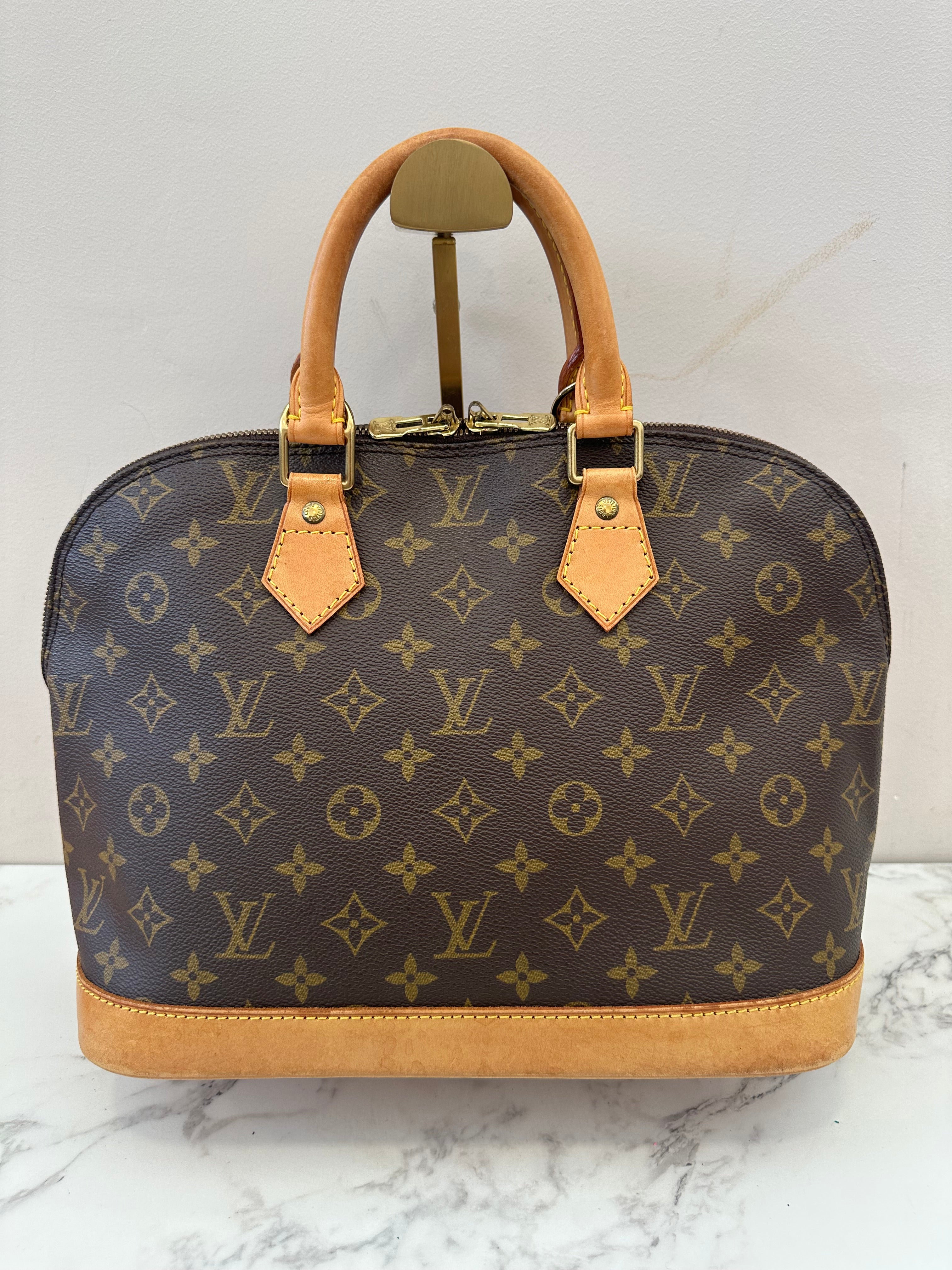 Louis Vuitton Alma