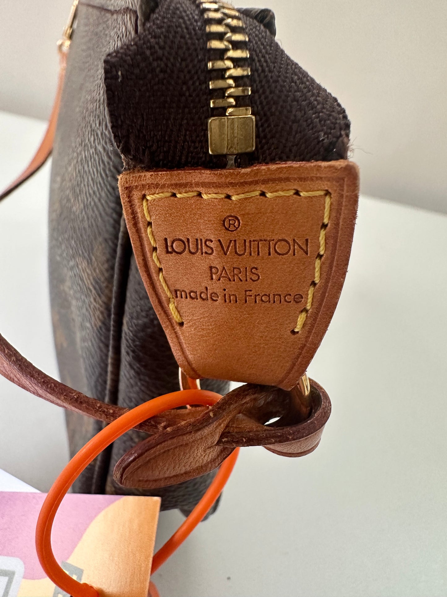 Louis Vuitton Pochette