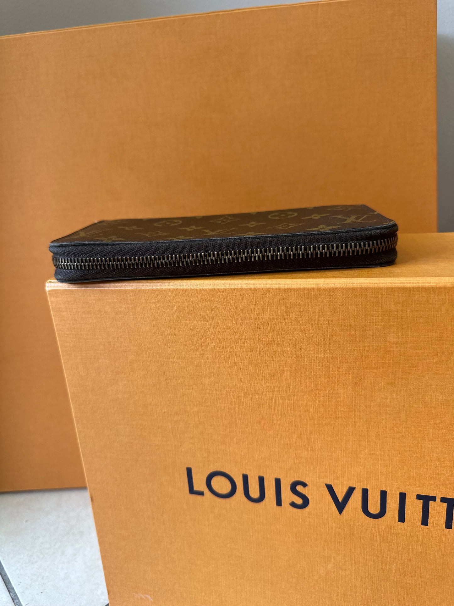 Louis Vuitton Zippy