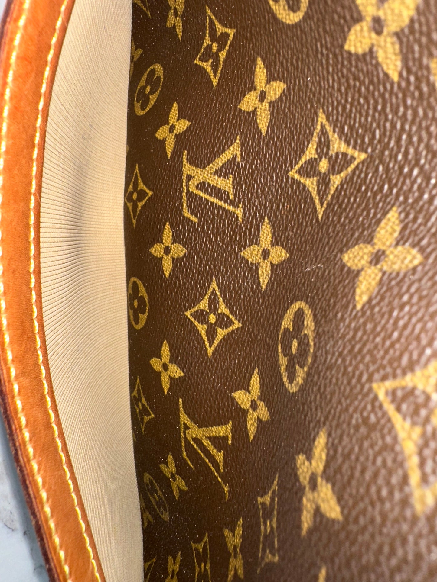 Louis Vuitton Reporter PM