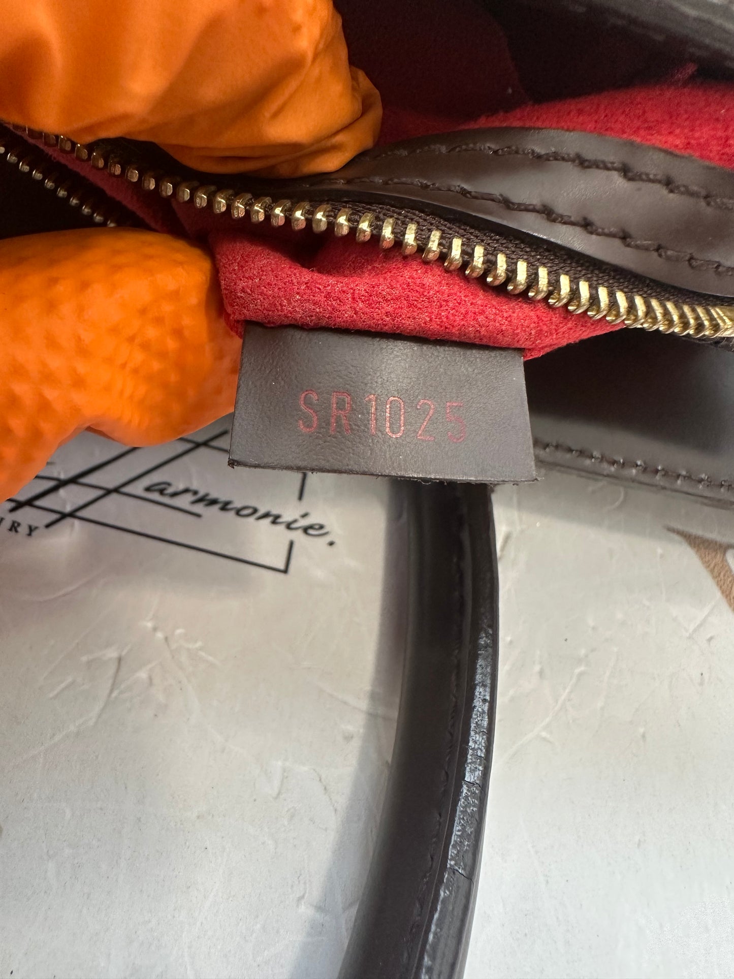 016871 - Louis Vuitton Venice PM