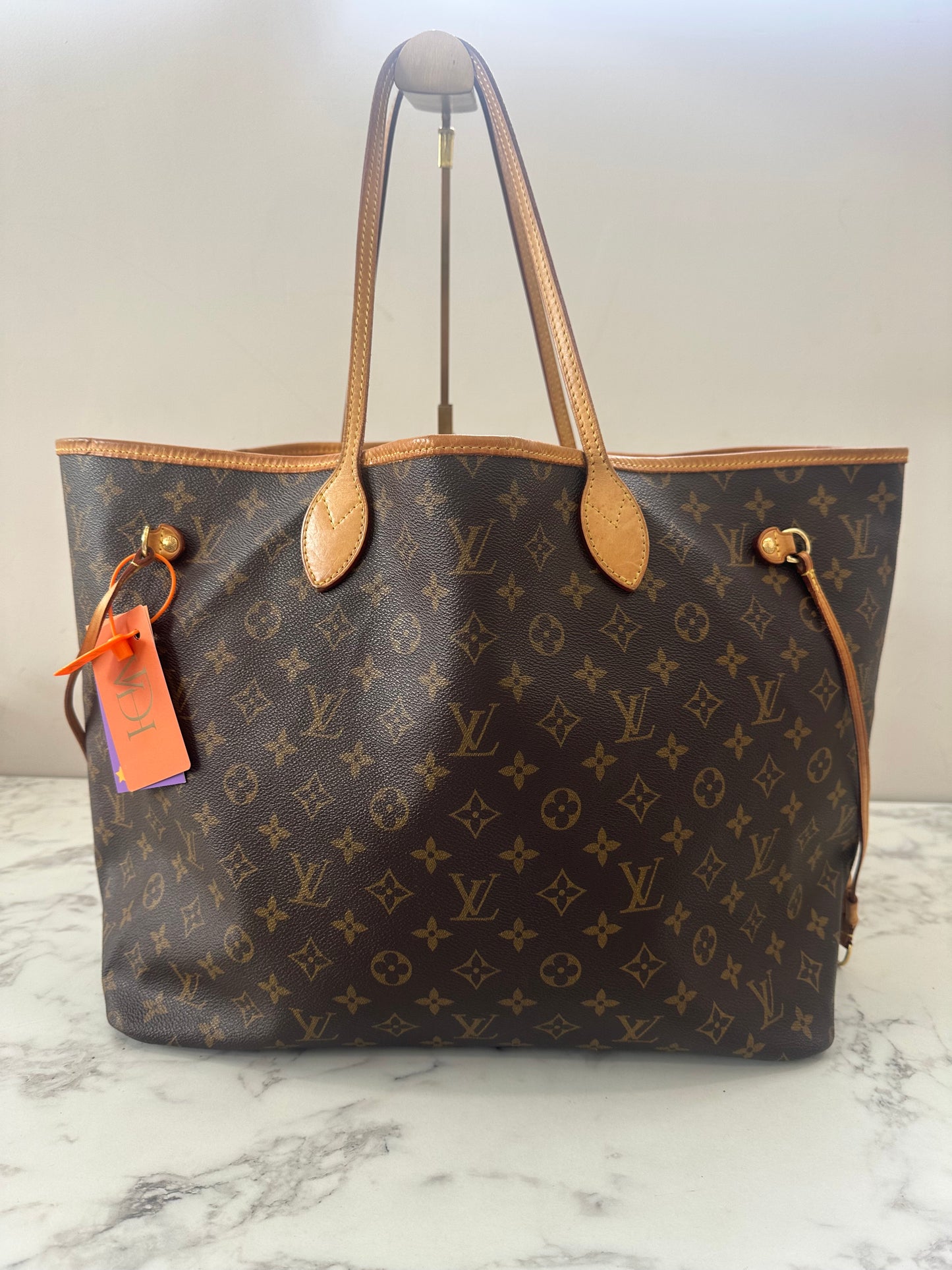 Louis Vuitton Neverfull