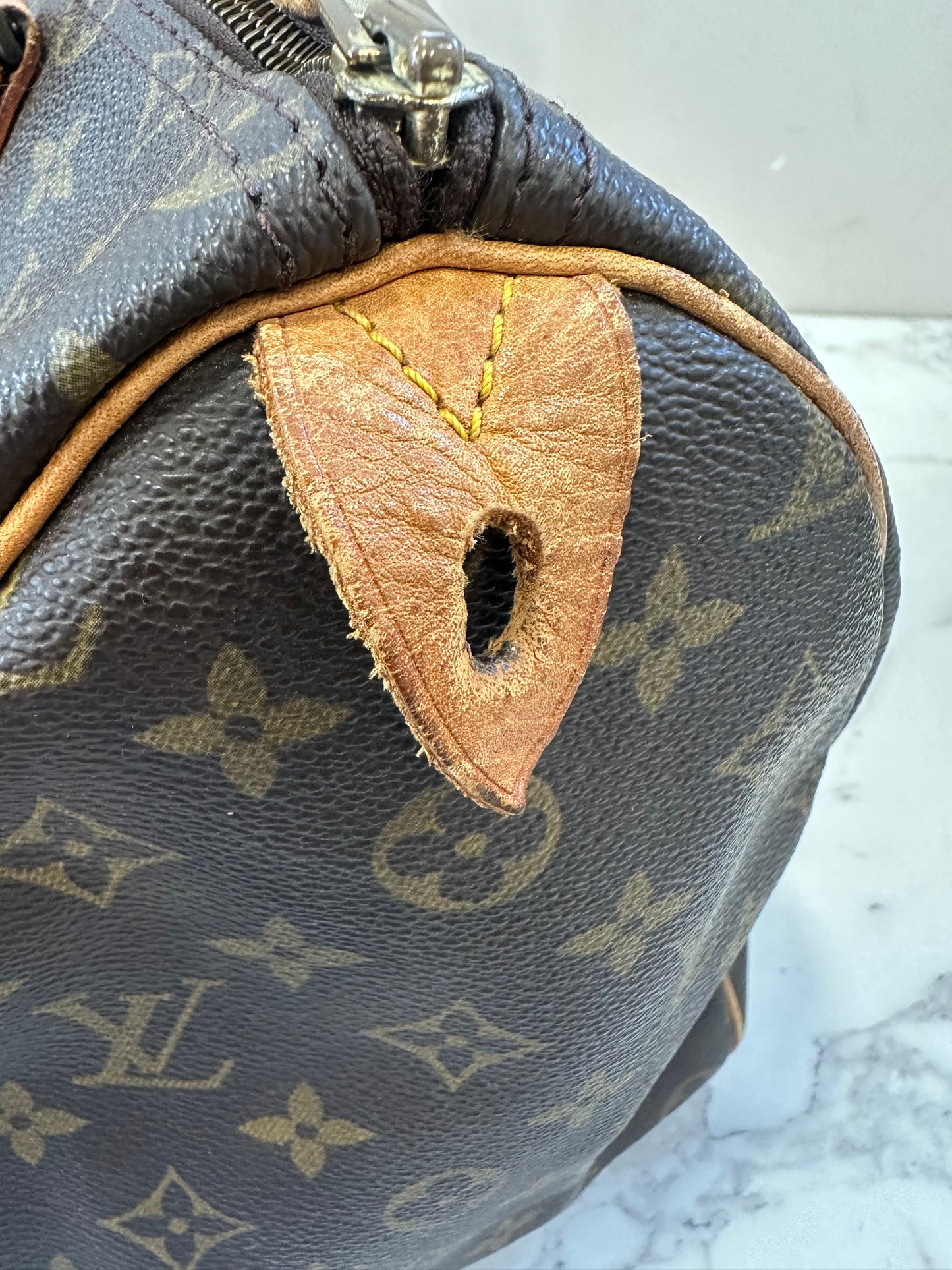 Louis Vuitton Speedy 35