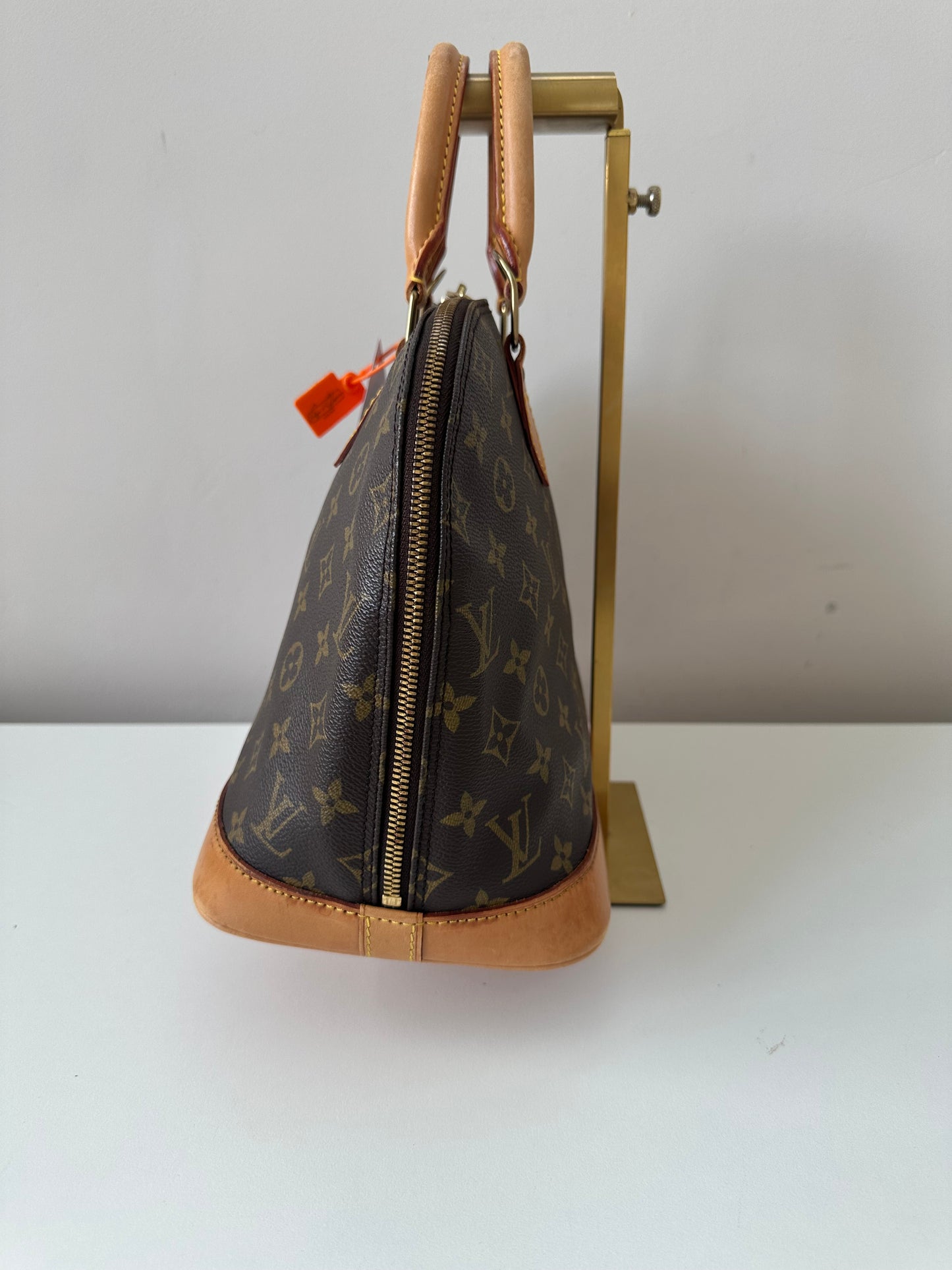 Louis Vuitton Alma