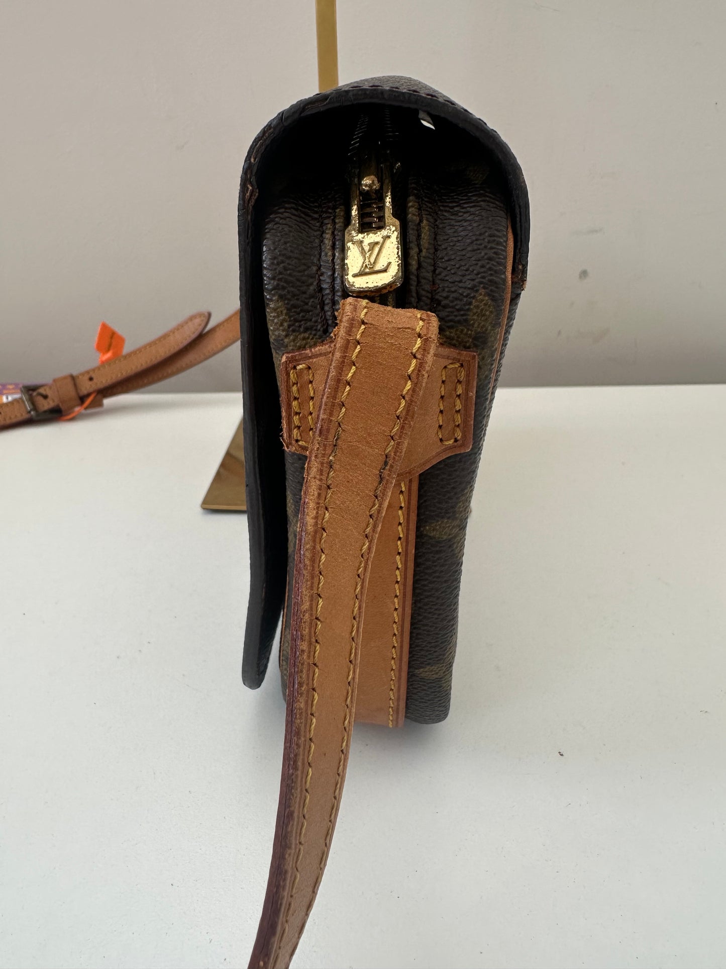 Louis Vuitton Saint German 24