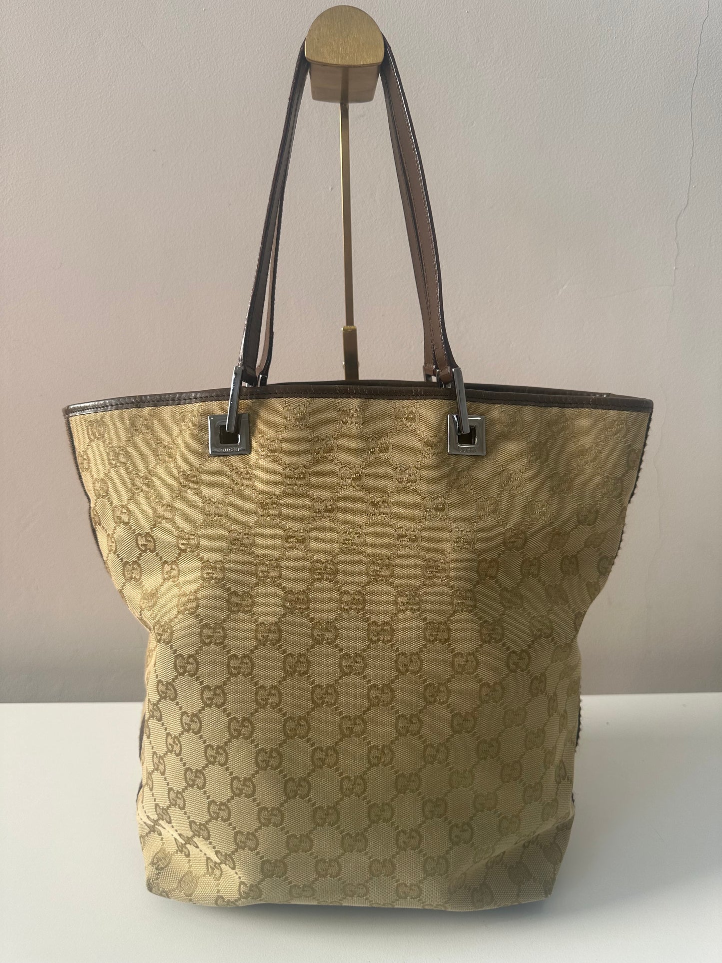Gucci Sherry Line