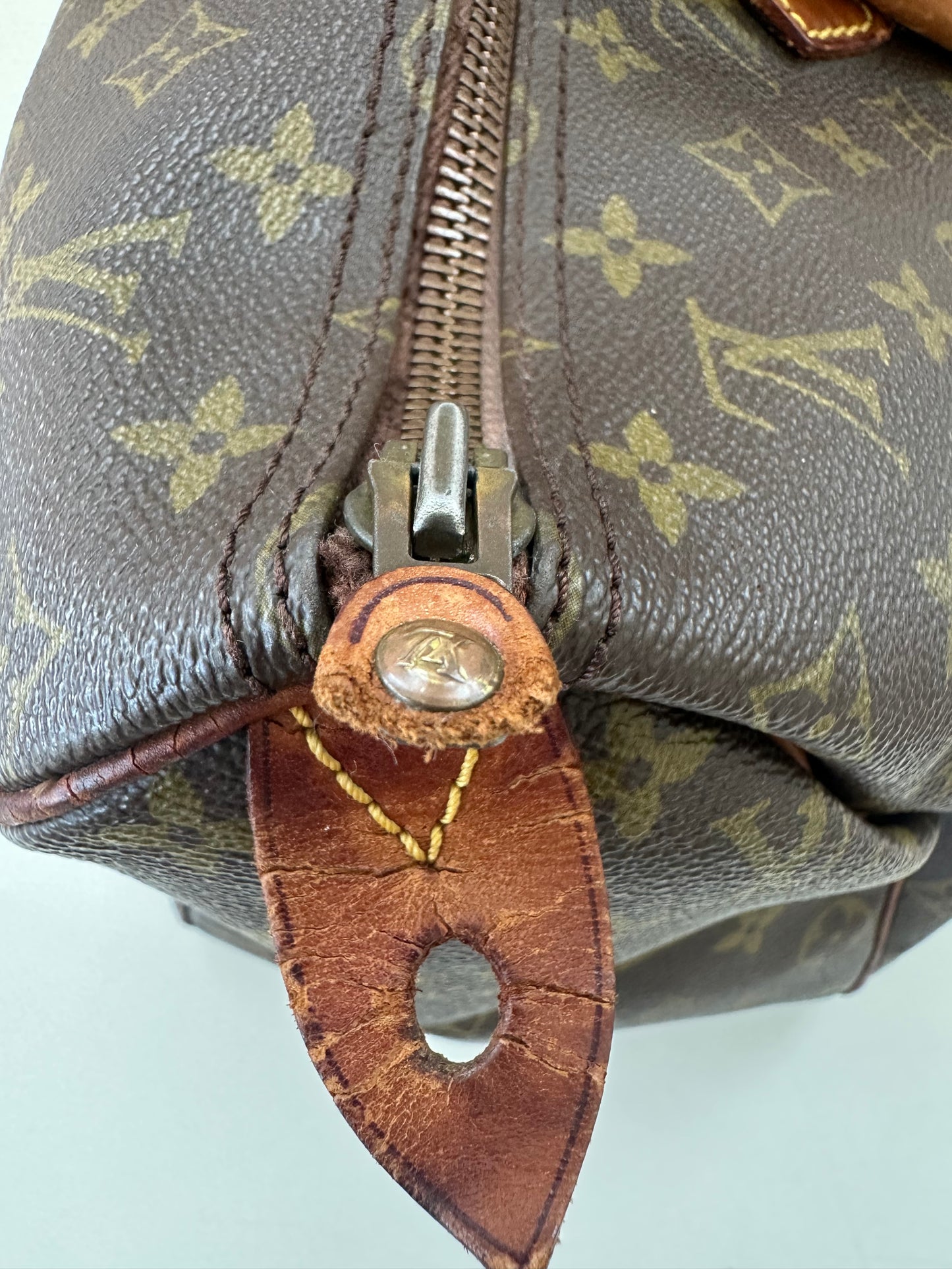 Louis Vuitton Speedy 40