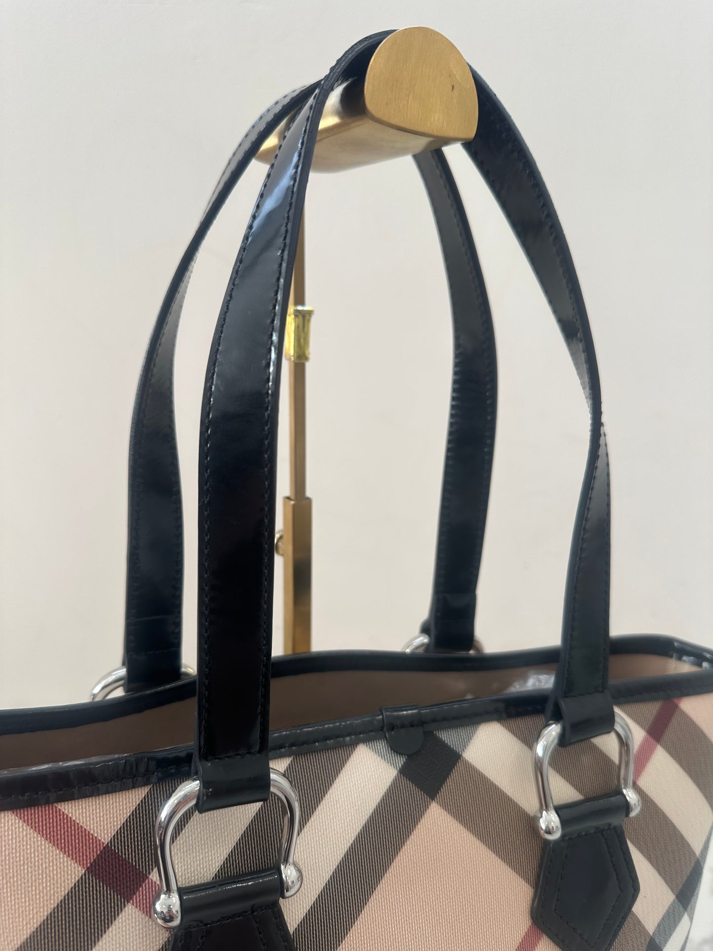 Burberry Beige