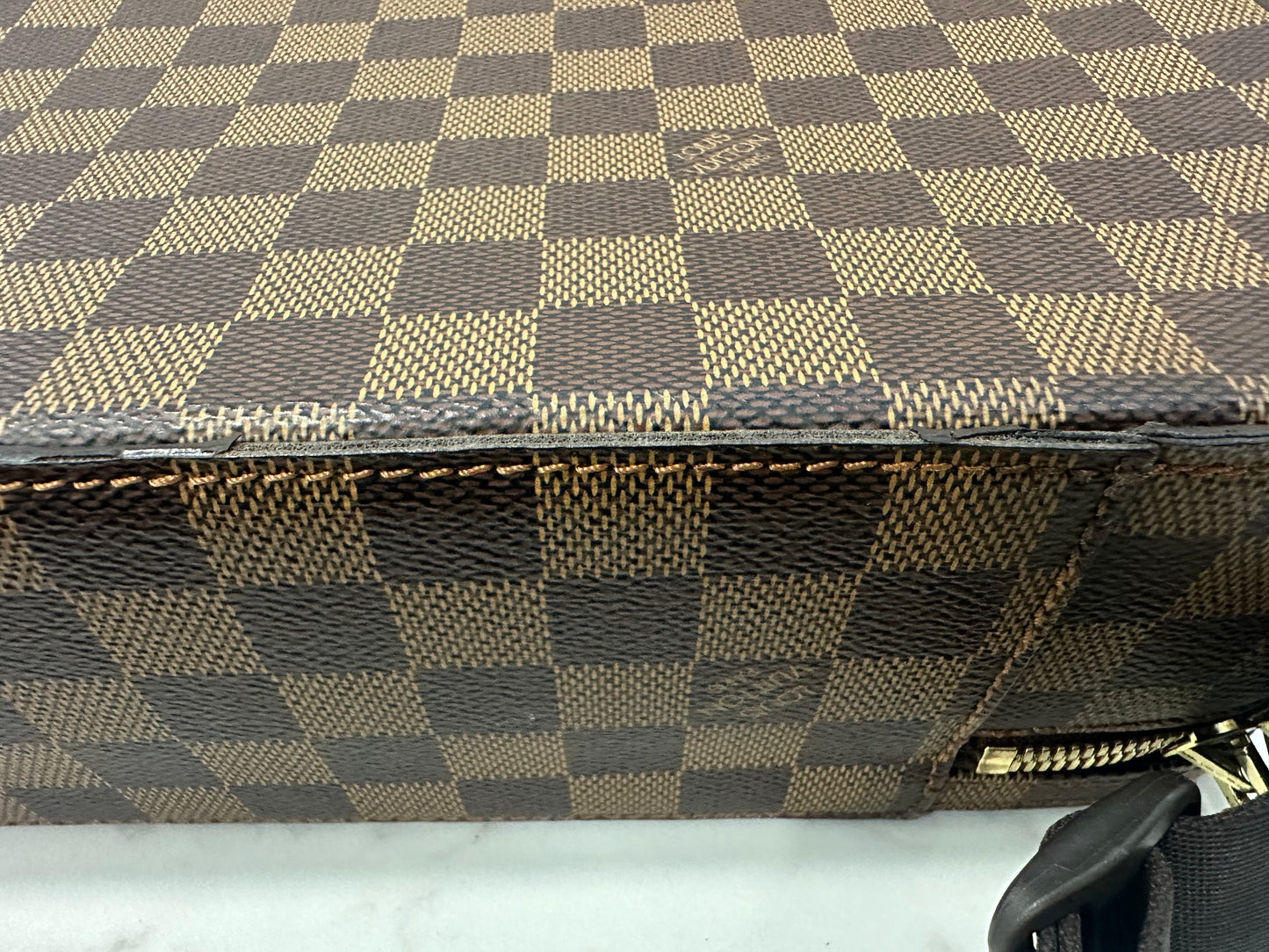 Louis Vuitton Savana Laptop