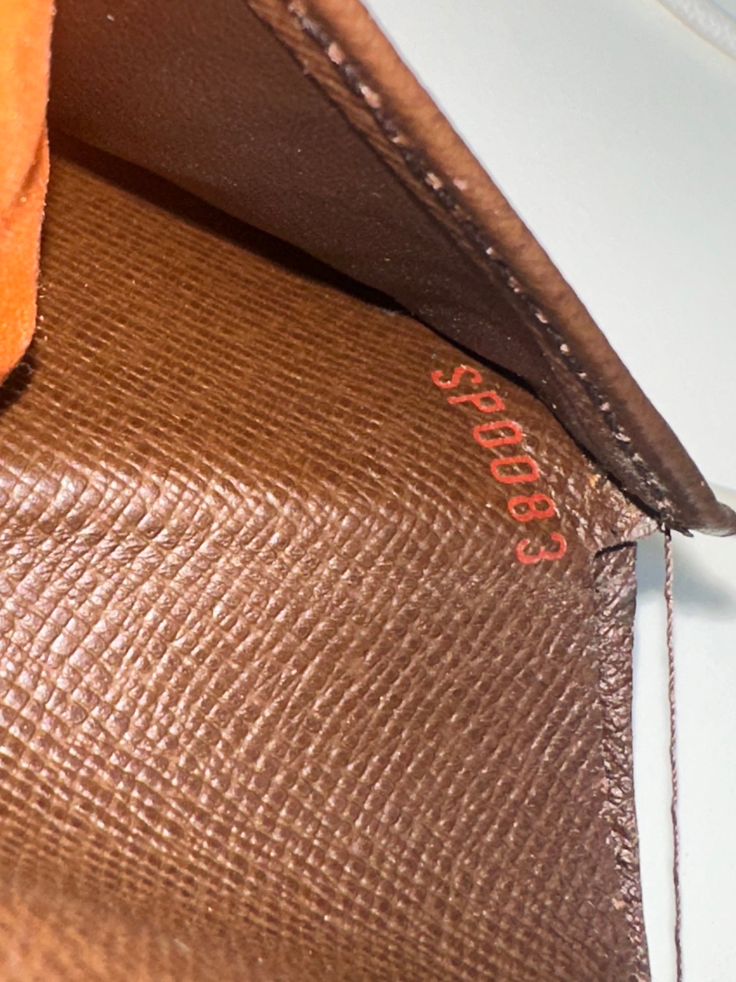 Louis Vuitton Porte Tresor