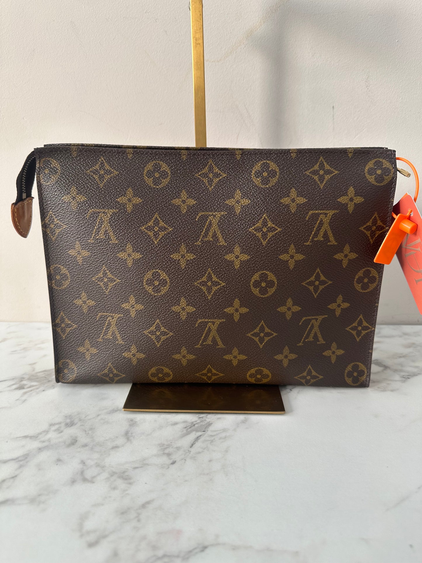 Louis Vuitton Toilette 26