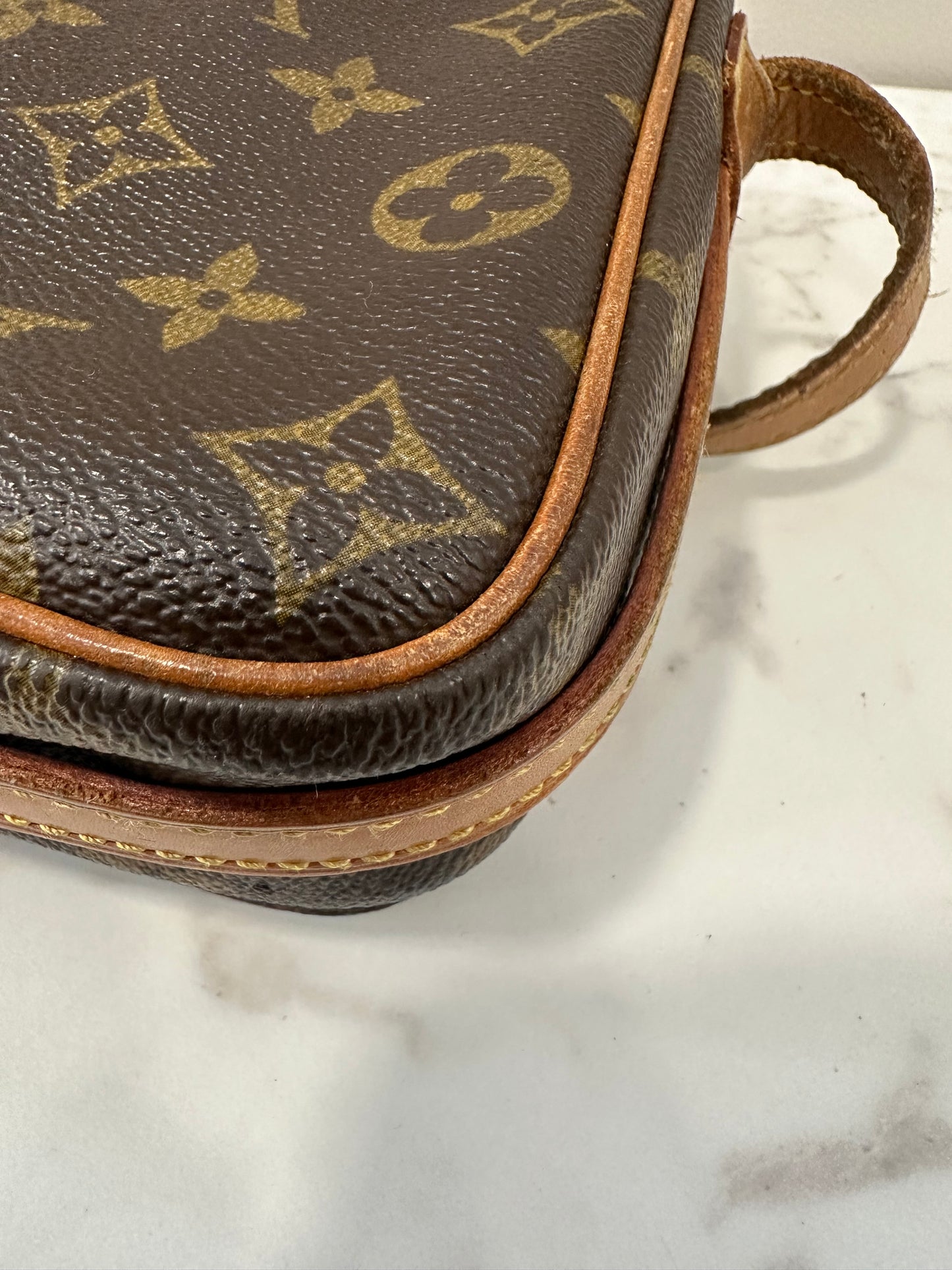 Louis Vuitton Saint German 27