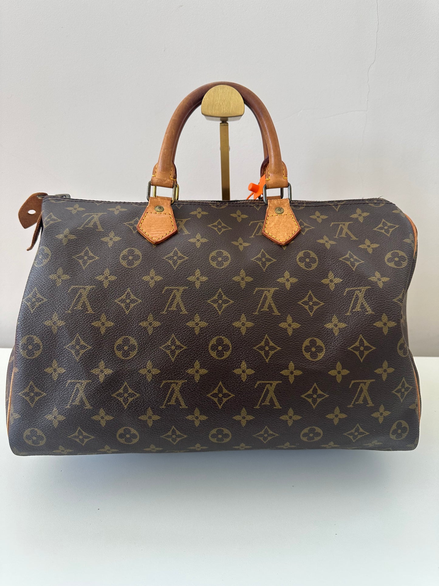 Louis Vuitton Speedy 35