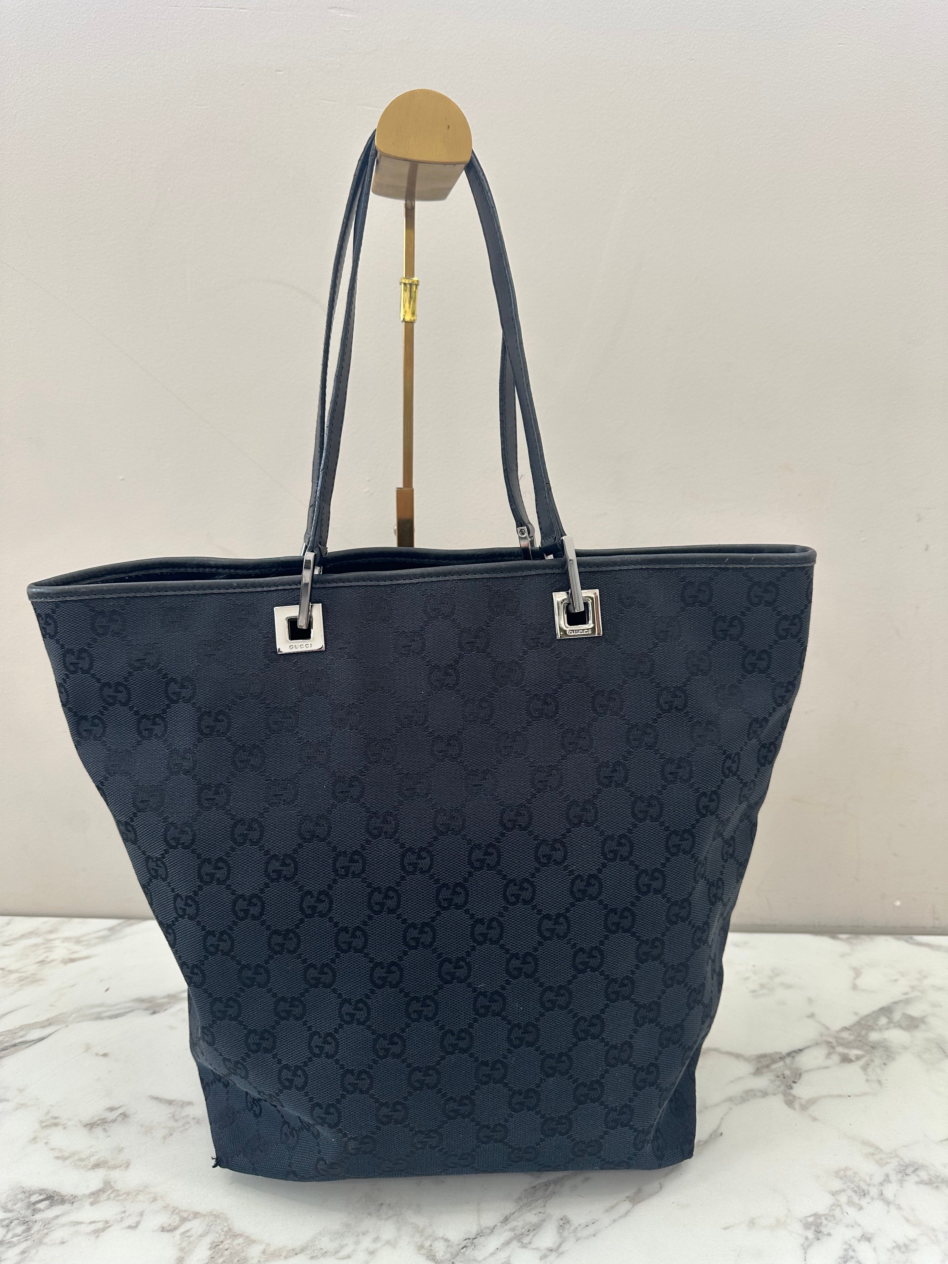 Gucci GG Black