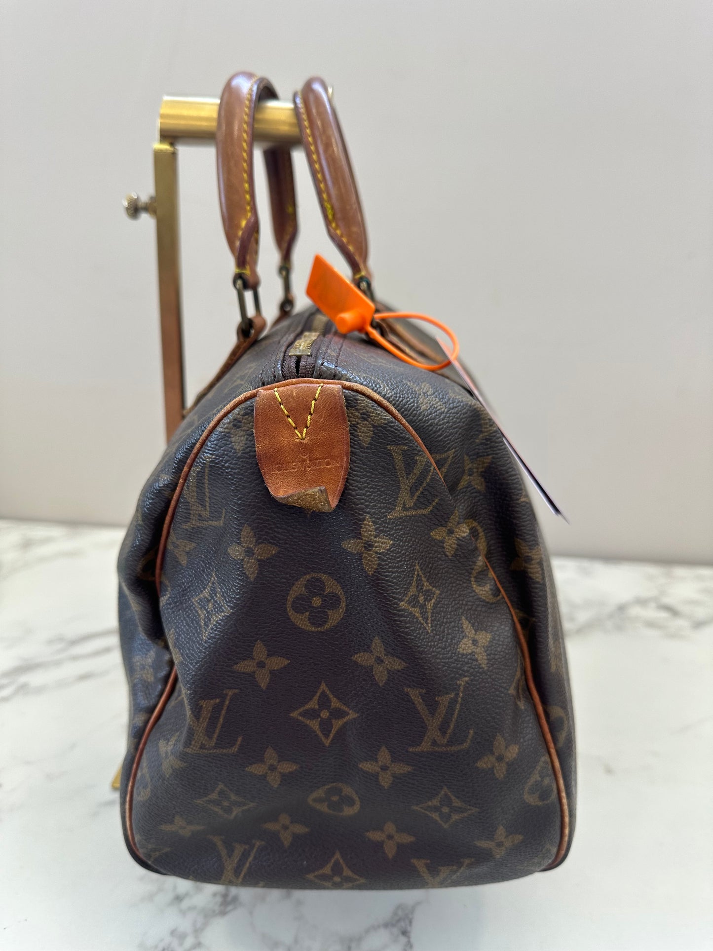 Louis Vuitton Speedy 30