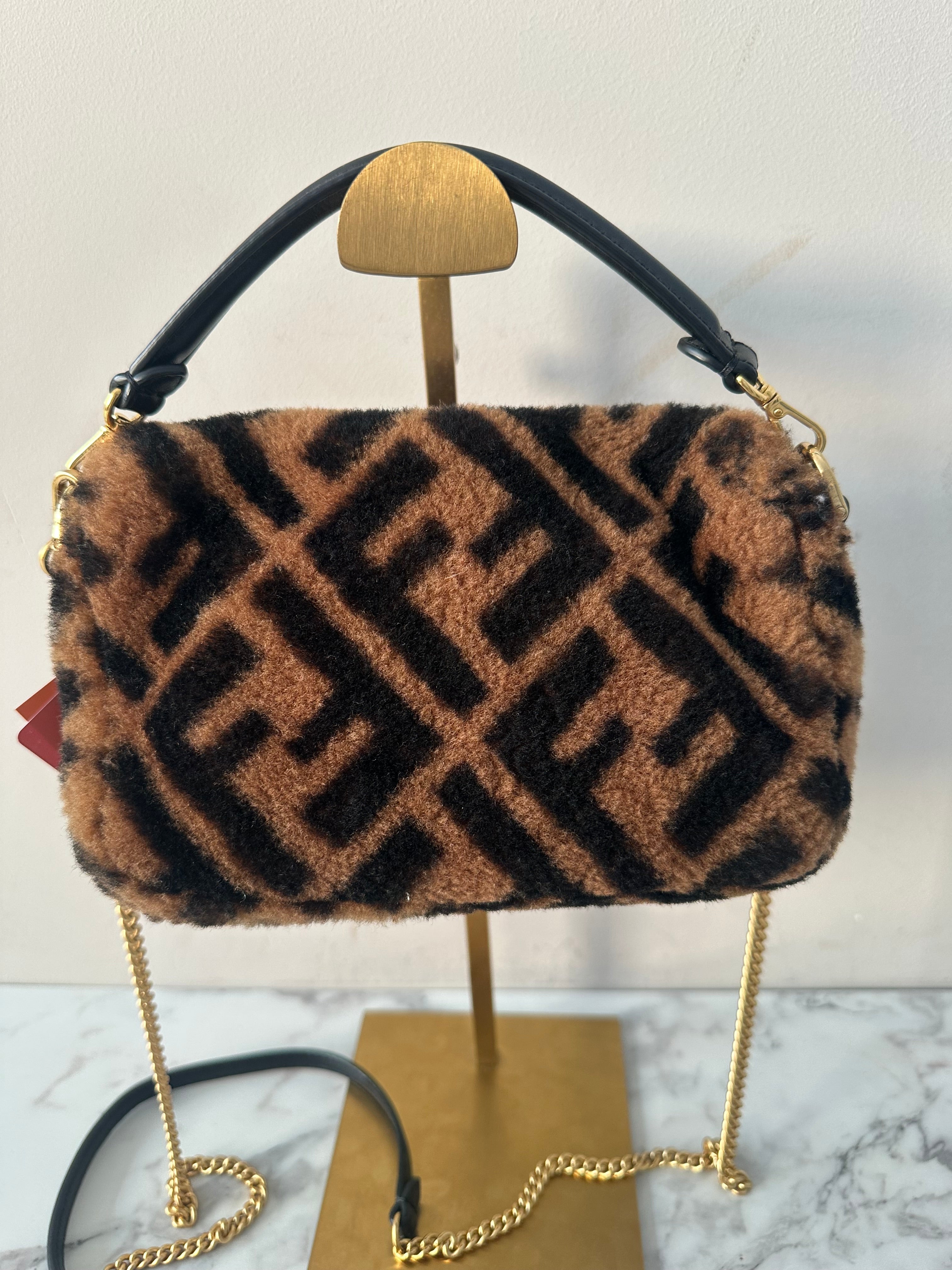 Fendi Baguette Zucca Winter