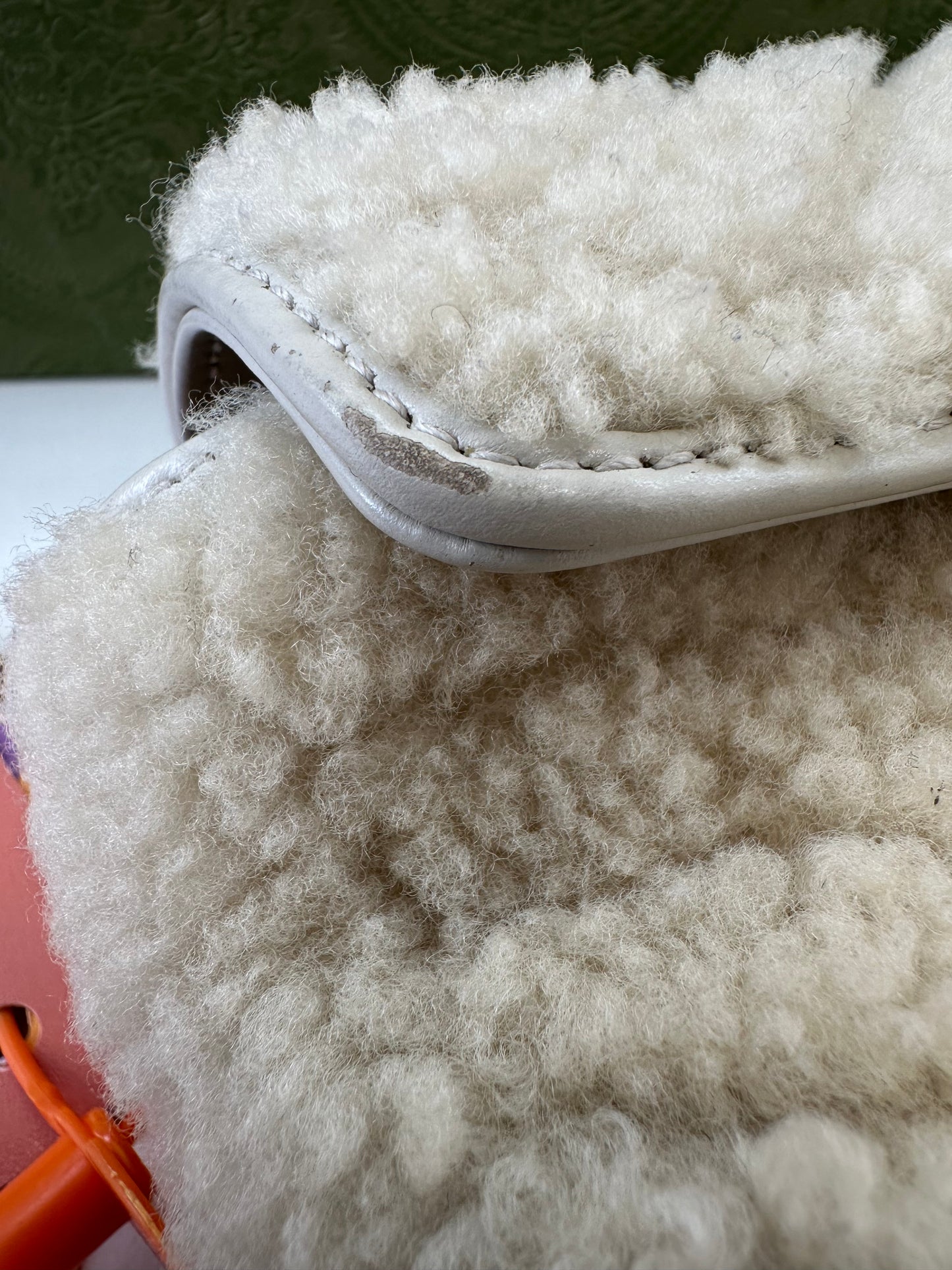 Gucci Wool GG