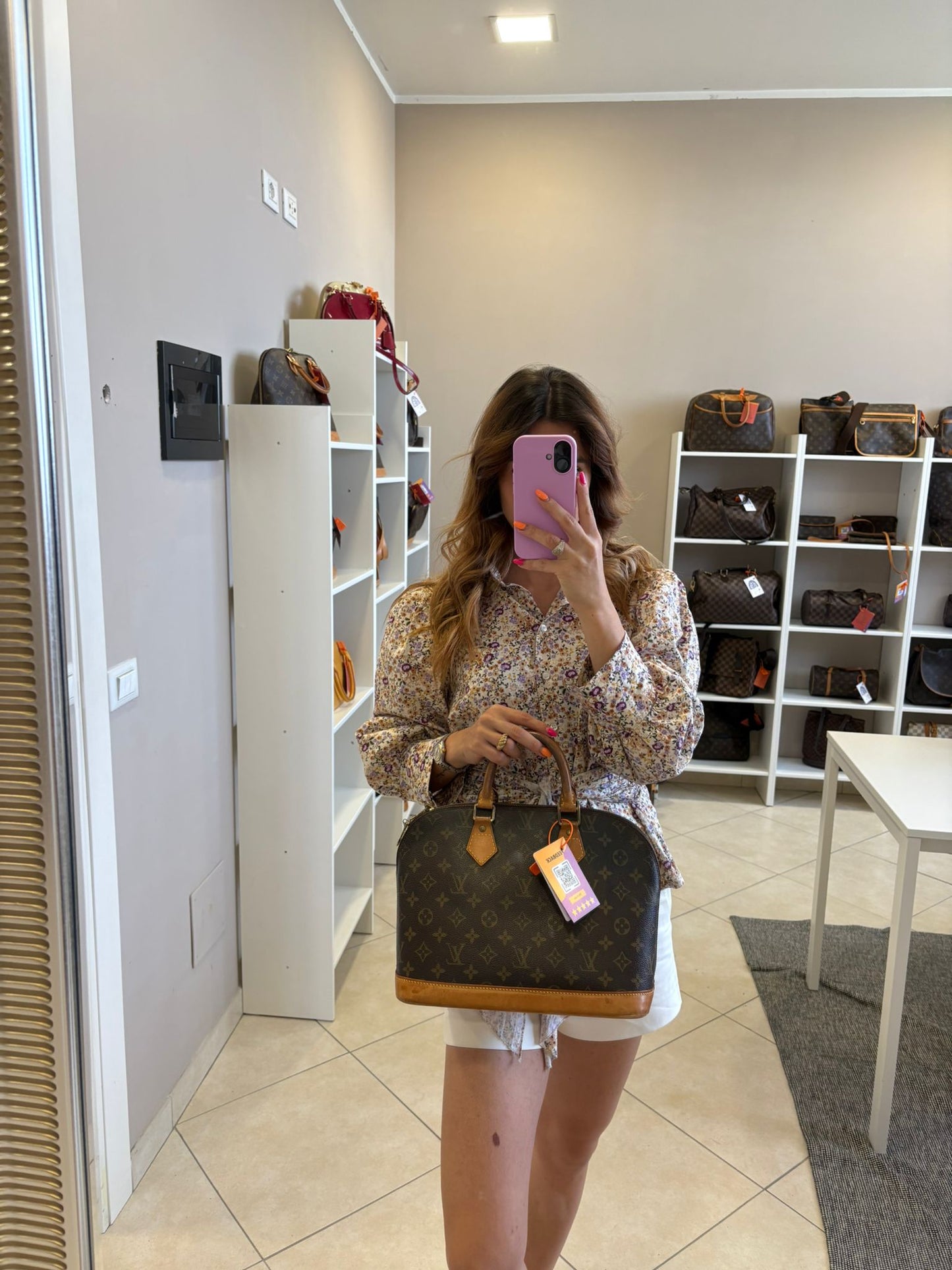 Louis Vuitton Alma