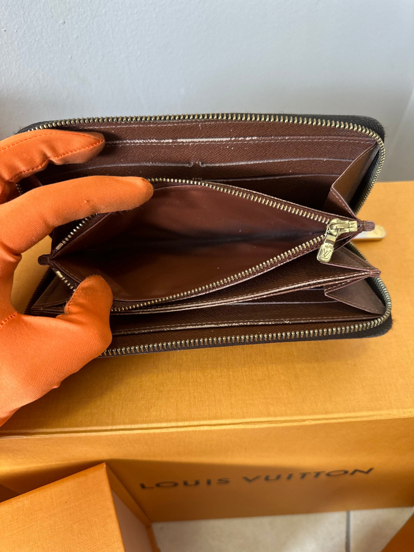 Louis Vuitton Zippy