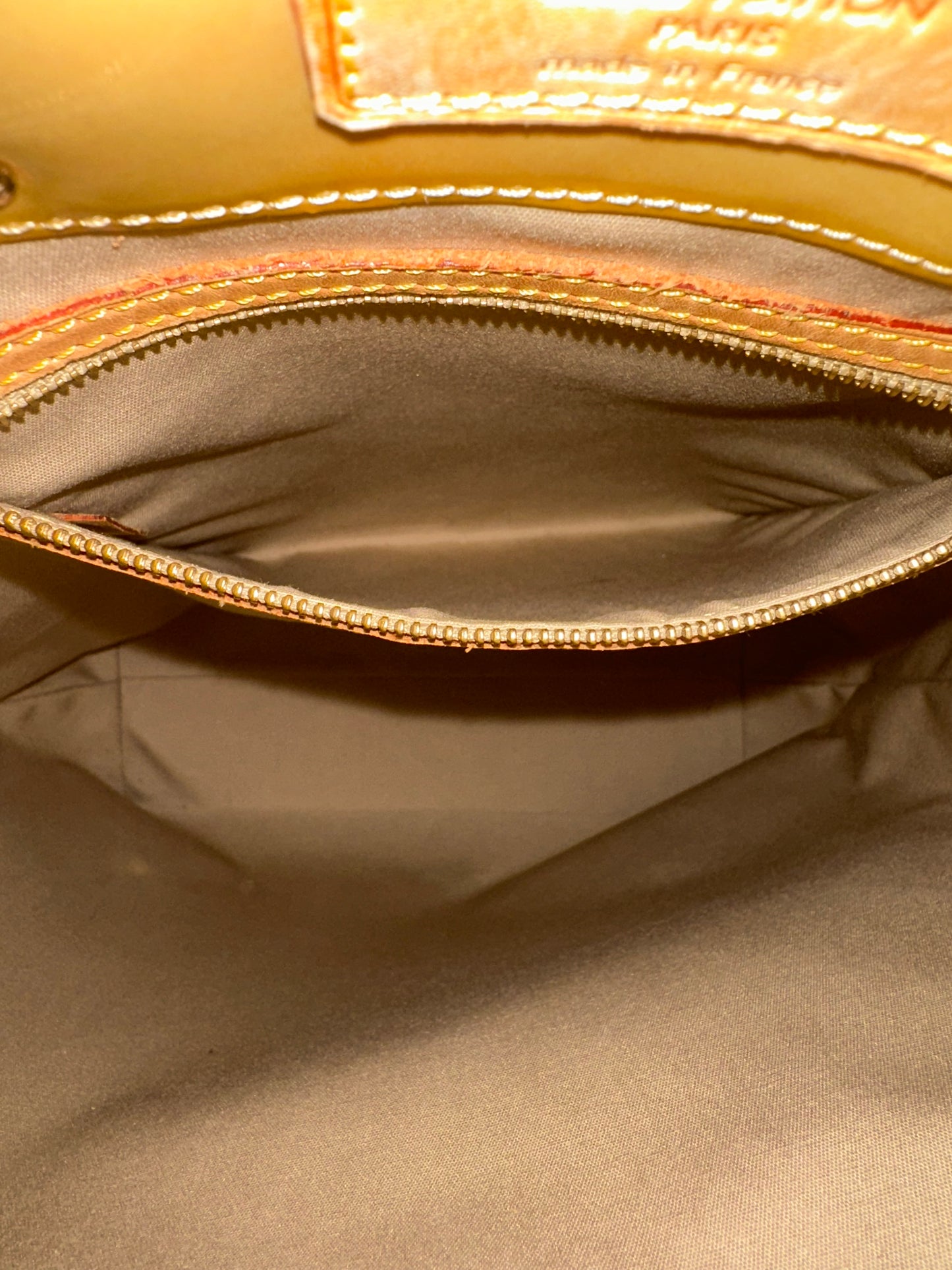 Louis Vuitton Tote MM vernis