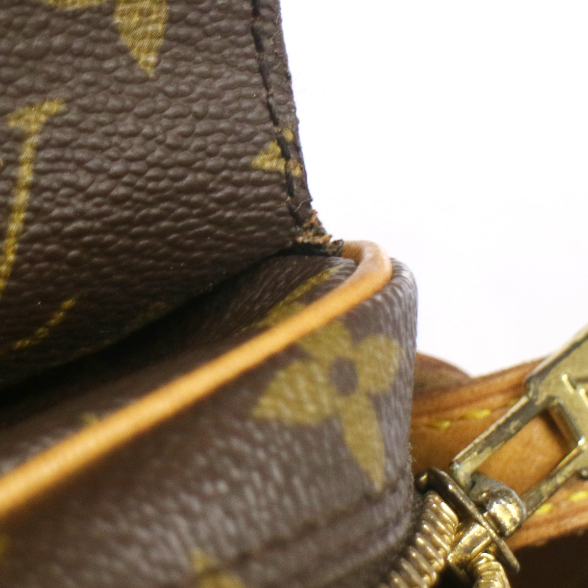 Louis Vuitton Saint German 24