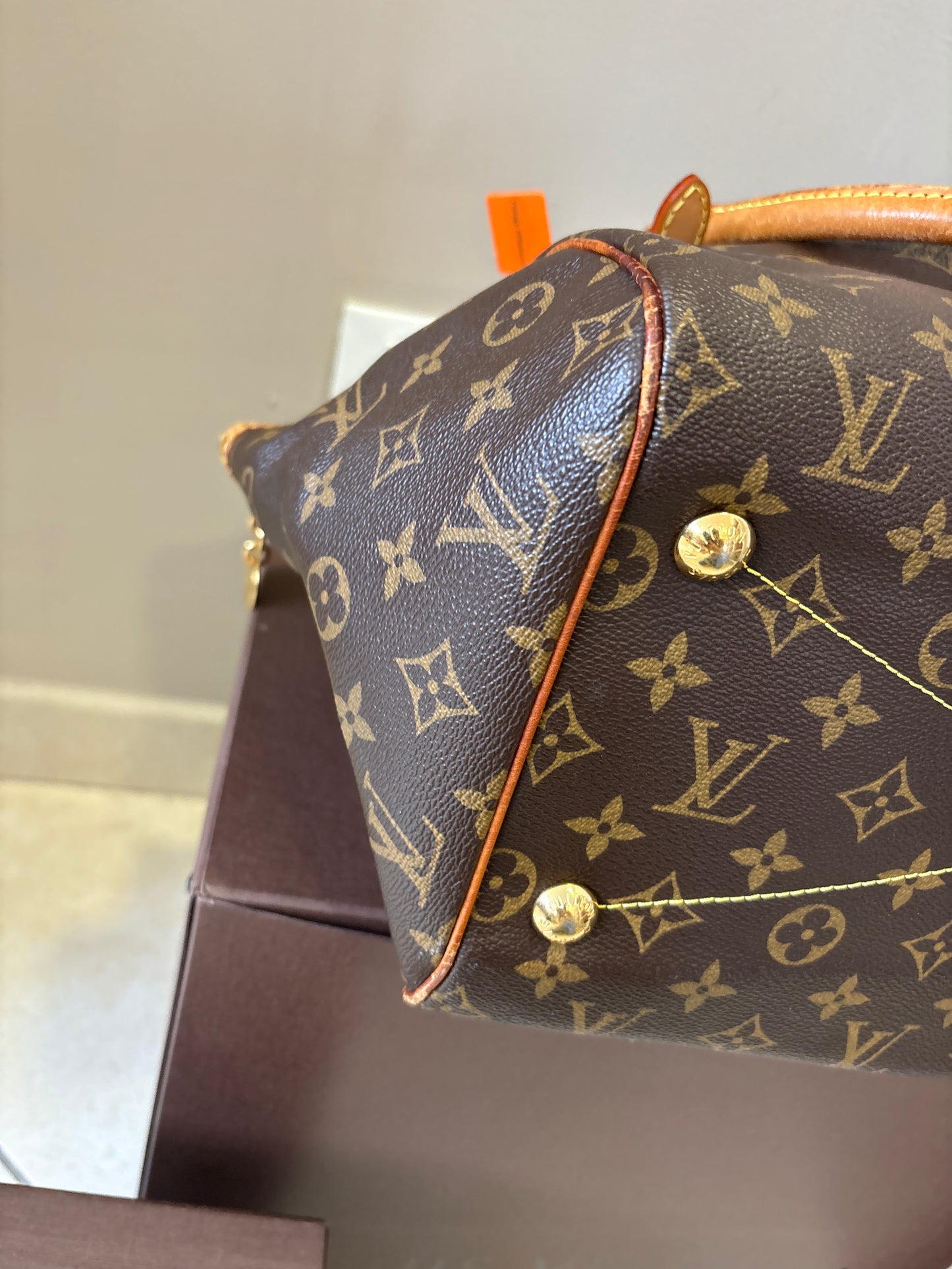 Louis Vuitton Tivoli GM