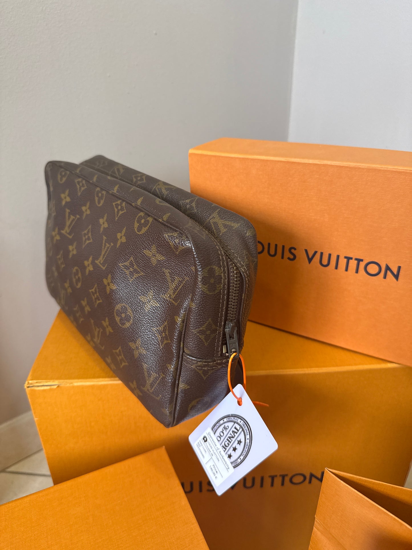 Louis Vuitton Trousse 28