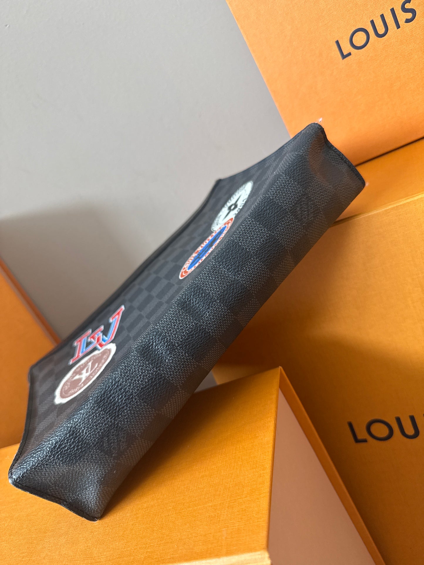 Louis Vuitton Pochette Voyage