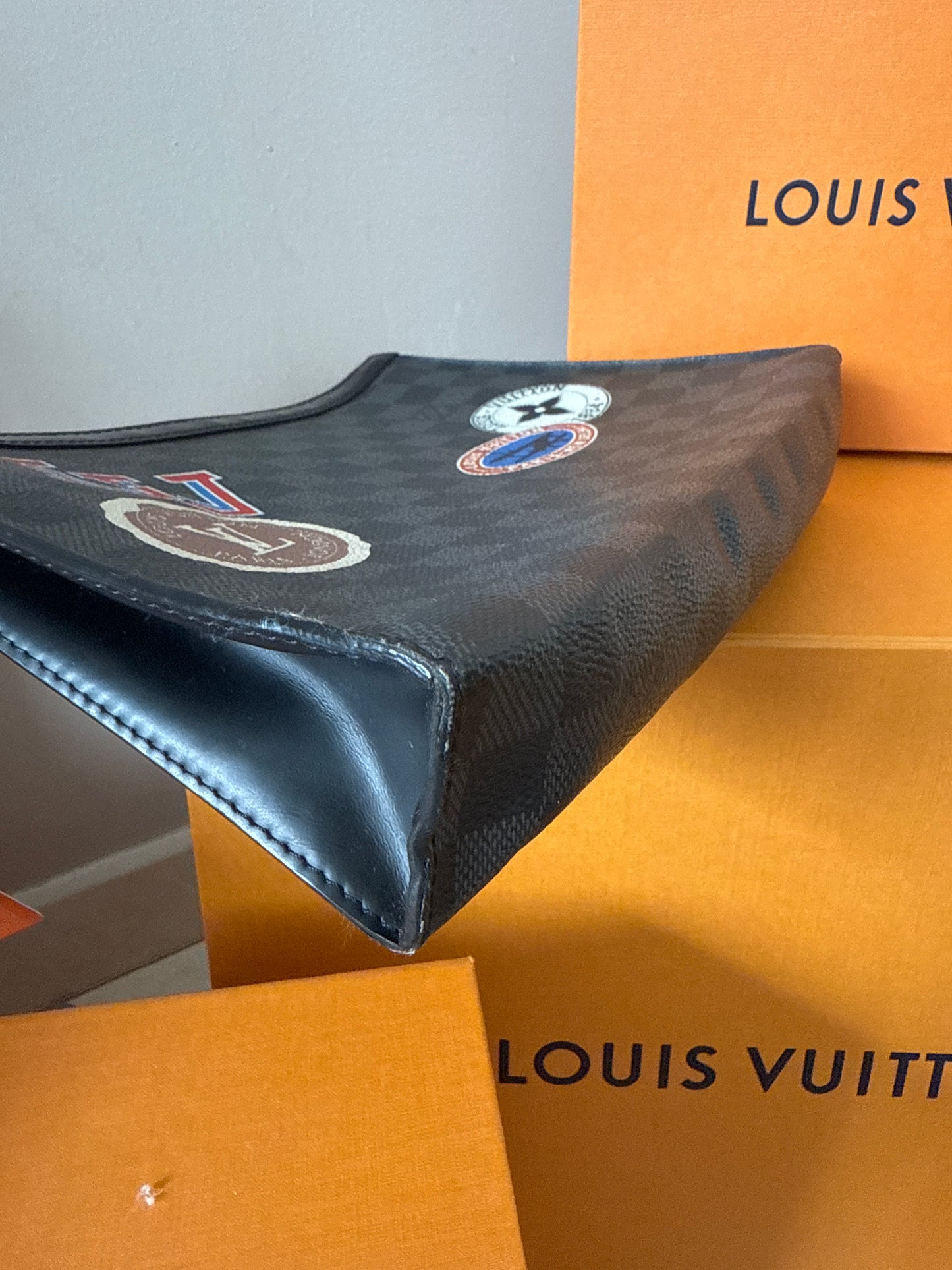 Louis Vuitton Pochette Voyage