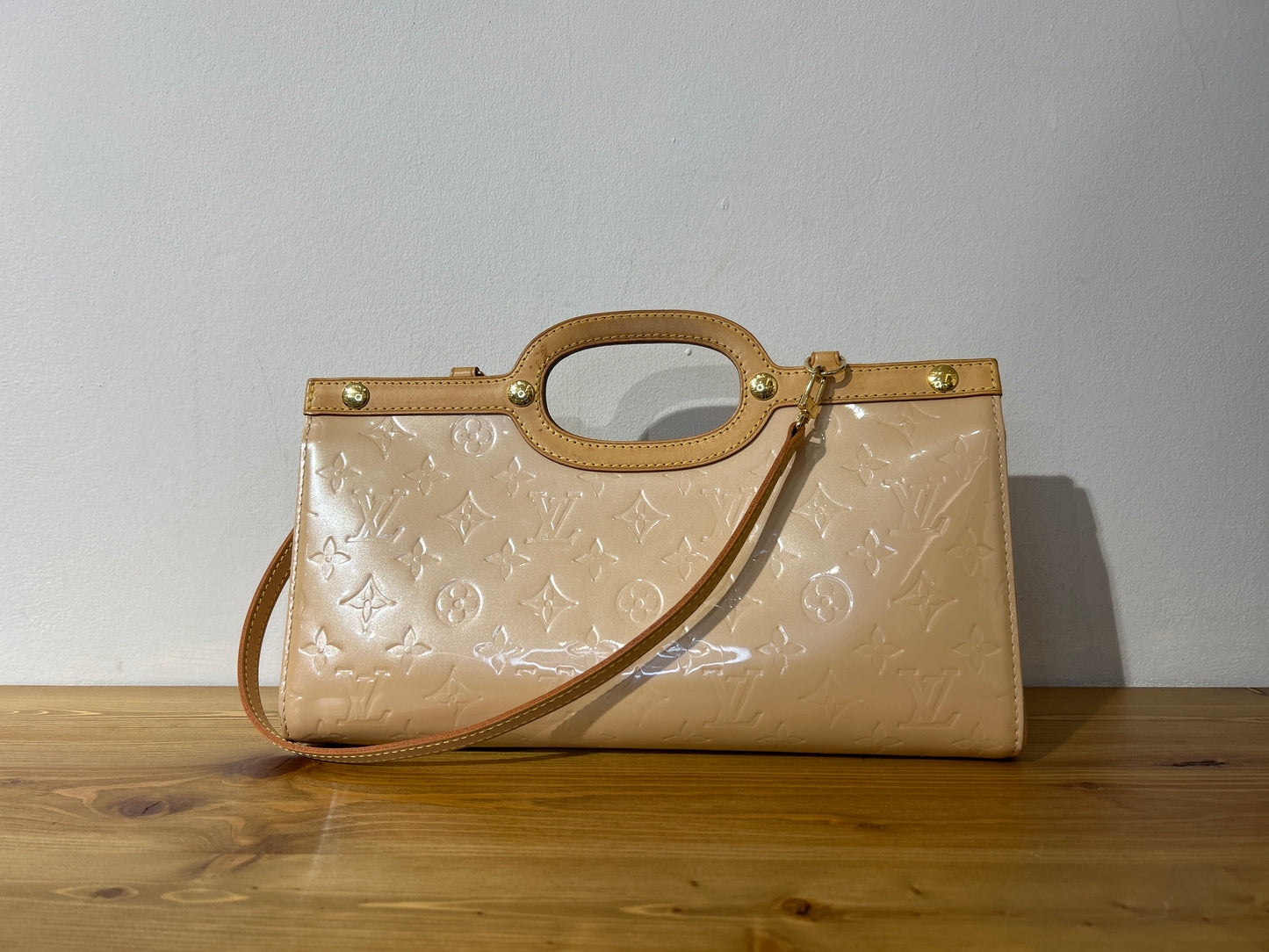 Louis Vuitton Roxbury Vernis