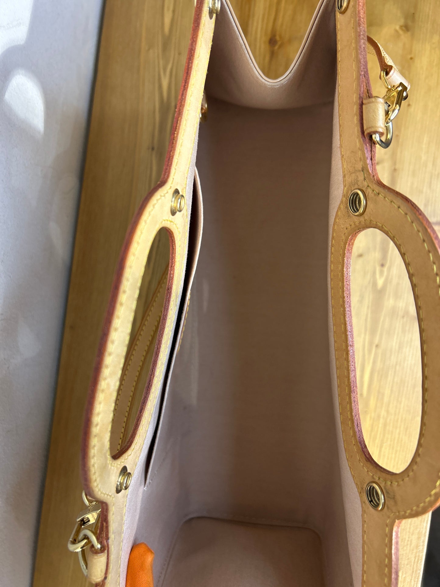 Louis Vuitton Roxbury Vernis