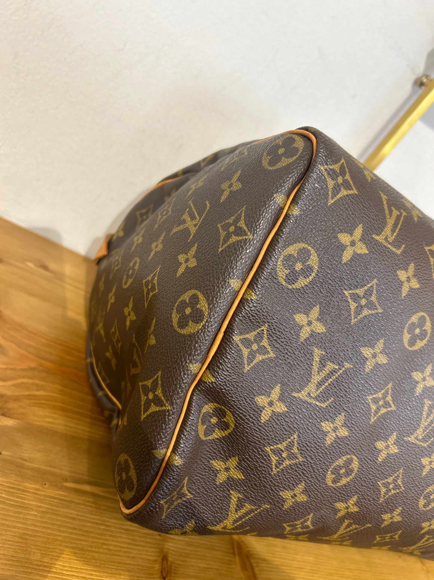 Louis Vuitton Speedy 35