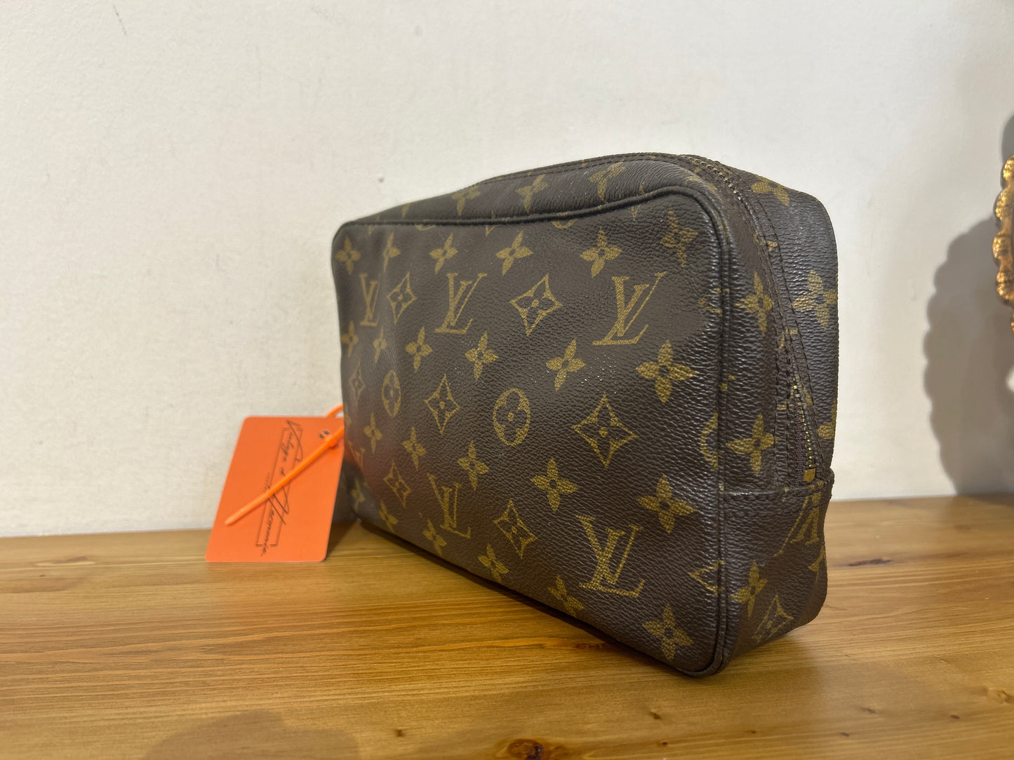 Louis Vuitton Trousse 23