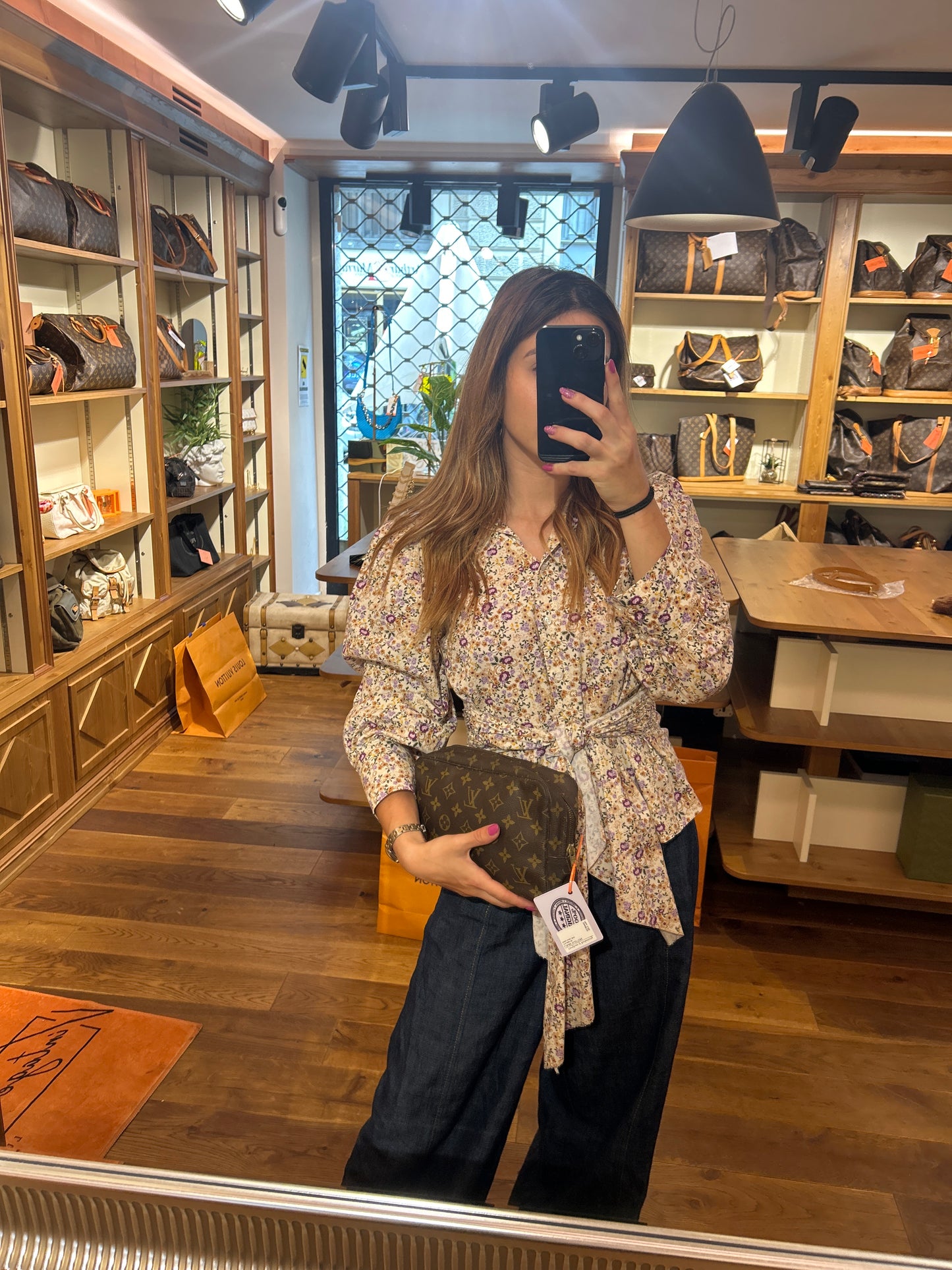 Louis Vuitton Trousse 23