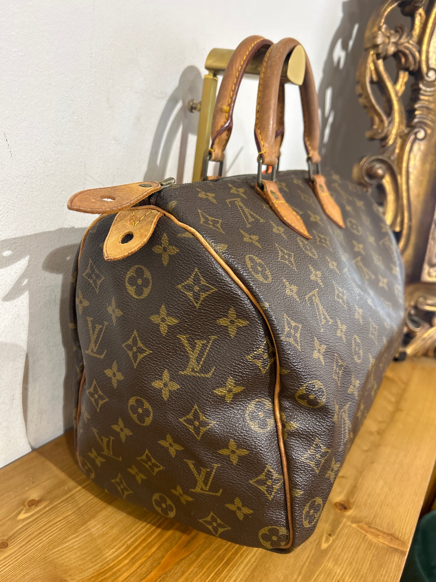Louis Vuitton Speedy 35